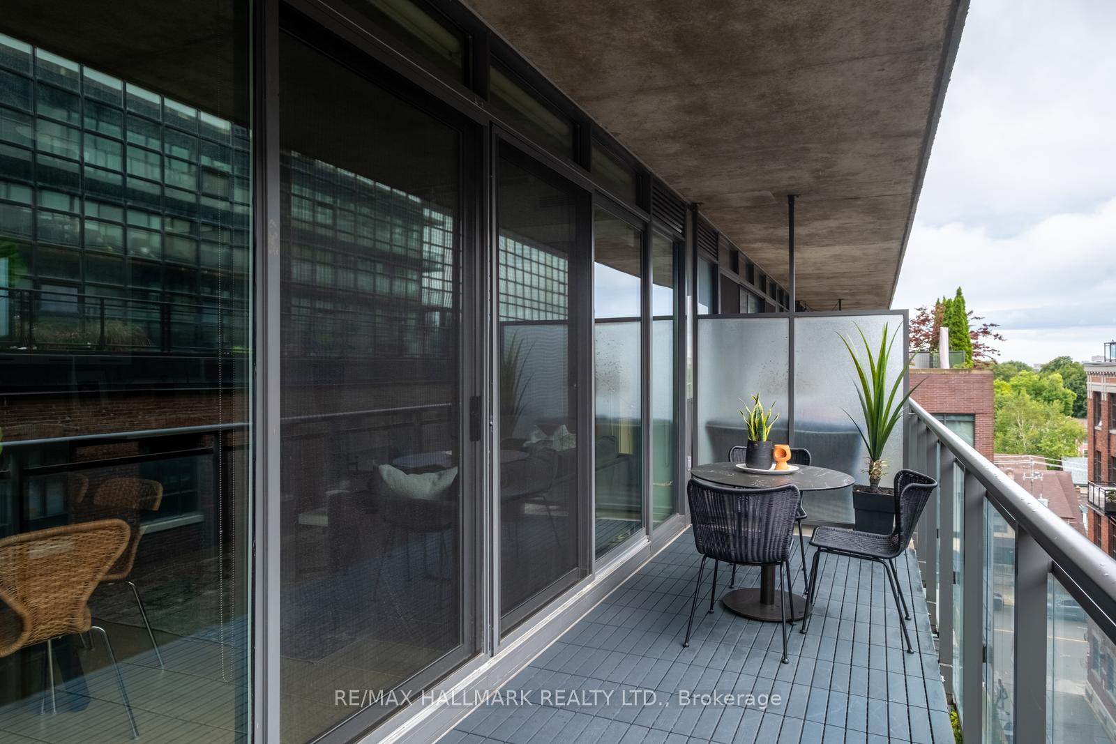 Photo 15 of Unit 607, 90 Broadview Avenue, Toronto, South Riverdale — HOMEH