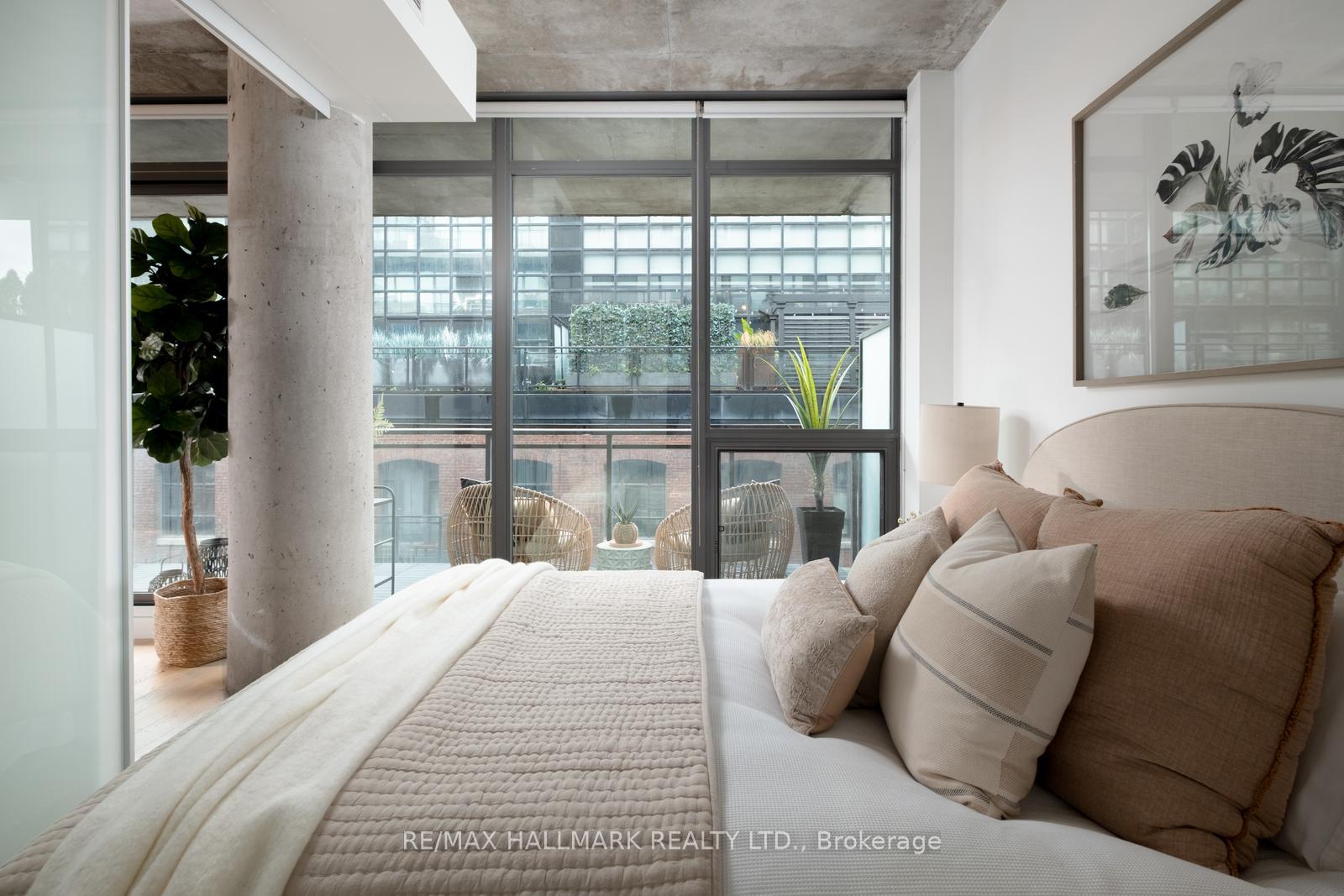 Photo 17 of Unit 607, 90 Broadview Avenue, Toronto, South Riverdale — HOMEH