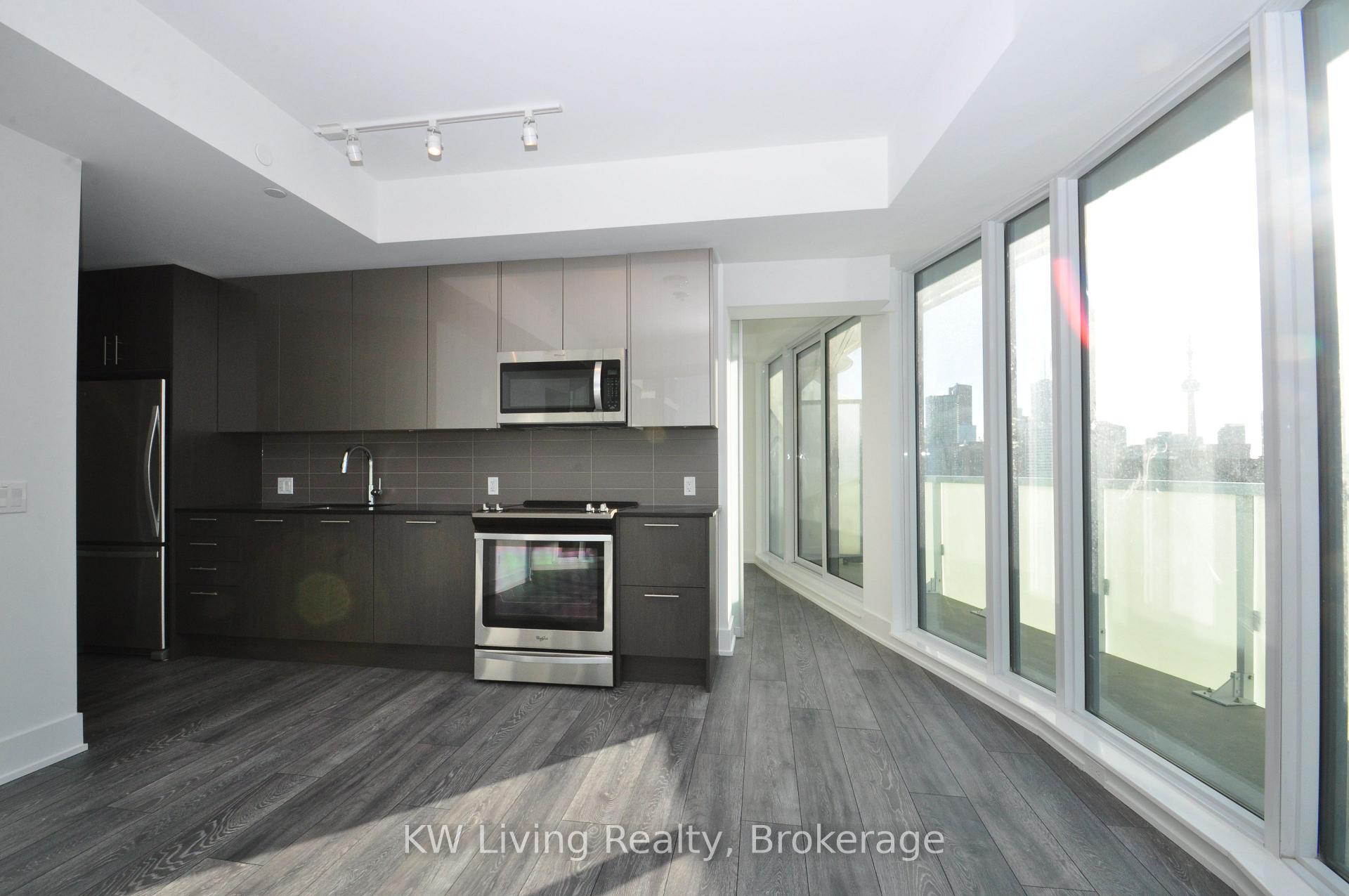 Photo 4 of Unit 2105, 403 Church Street, Toronto, Church-Yonge Corridor — HOMEH