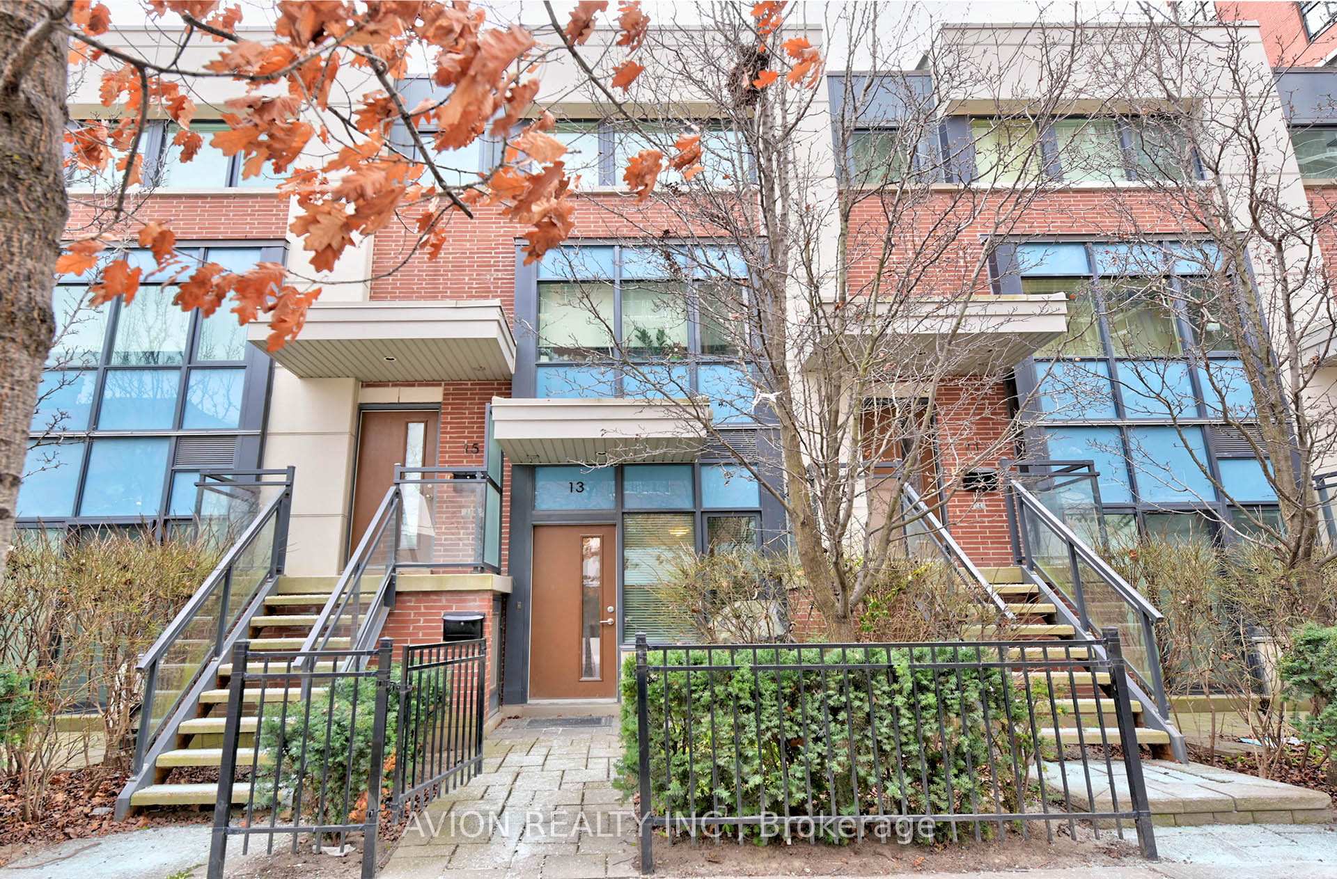 Photo 1 of Unit 4, 13 Oak Street, Toronto, Regent Park — HOMEH
