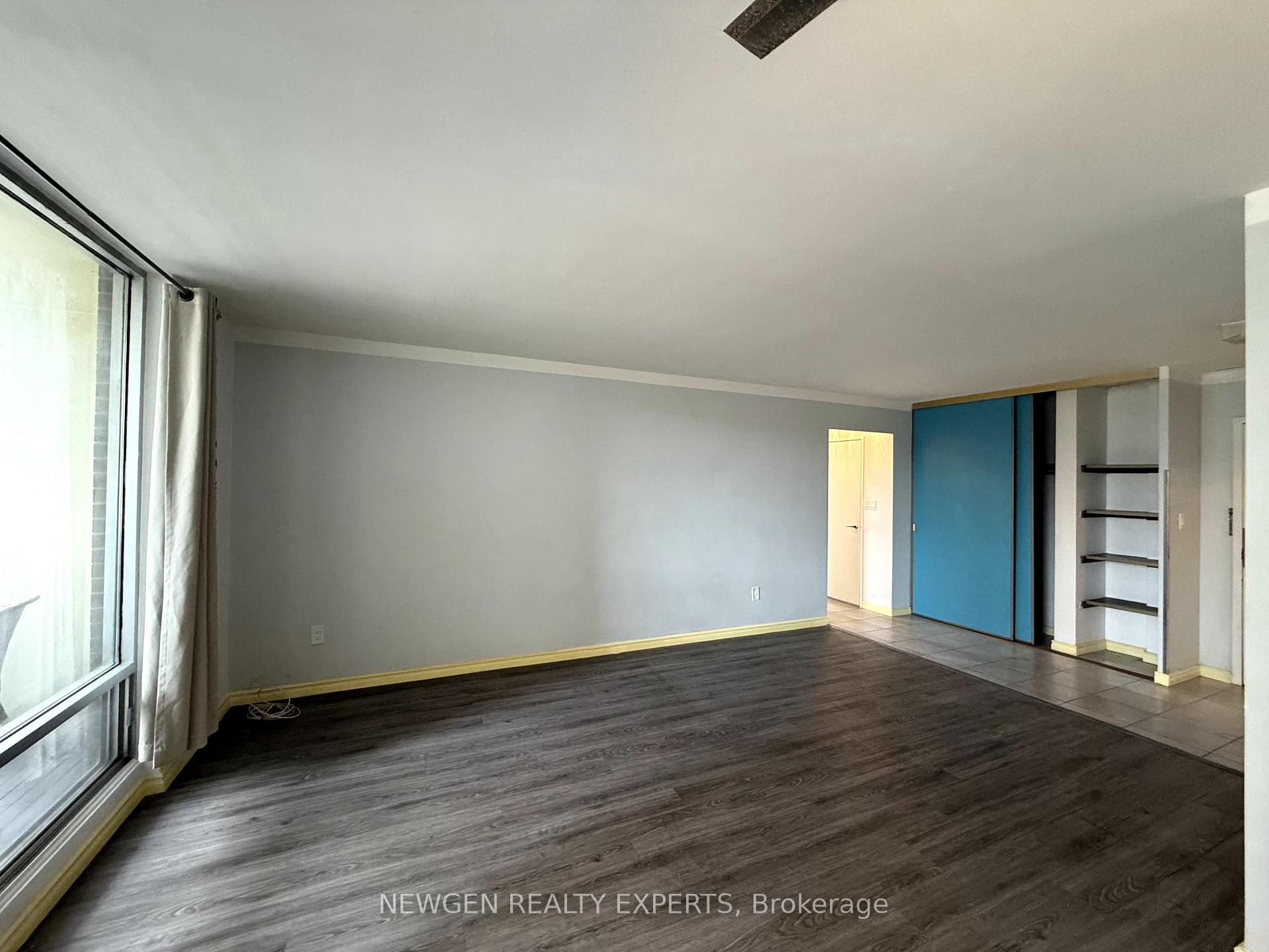 Photo 5 of Unit 302, 5 Massey Square, Toronto, Crescent Town — HOMEH
