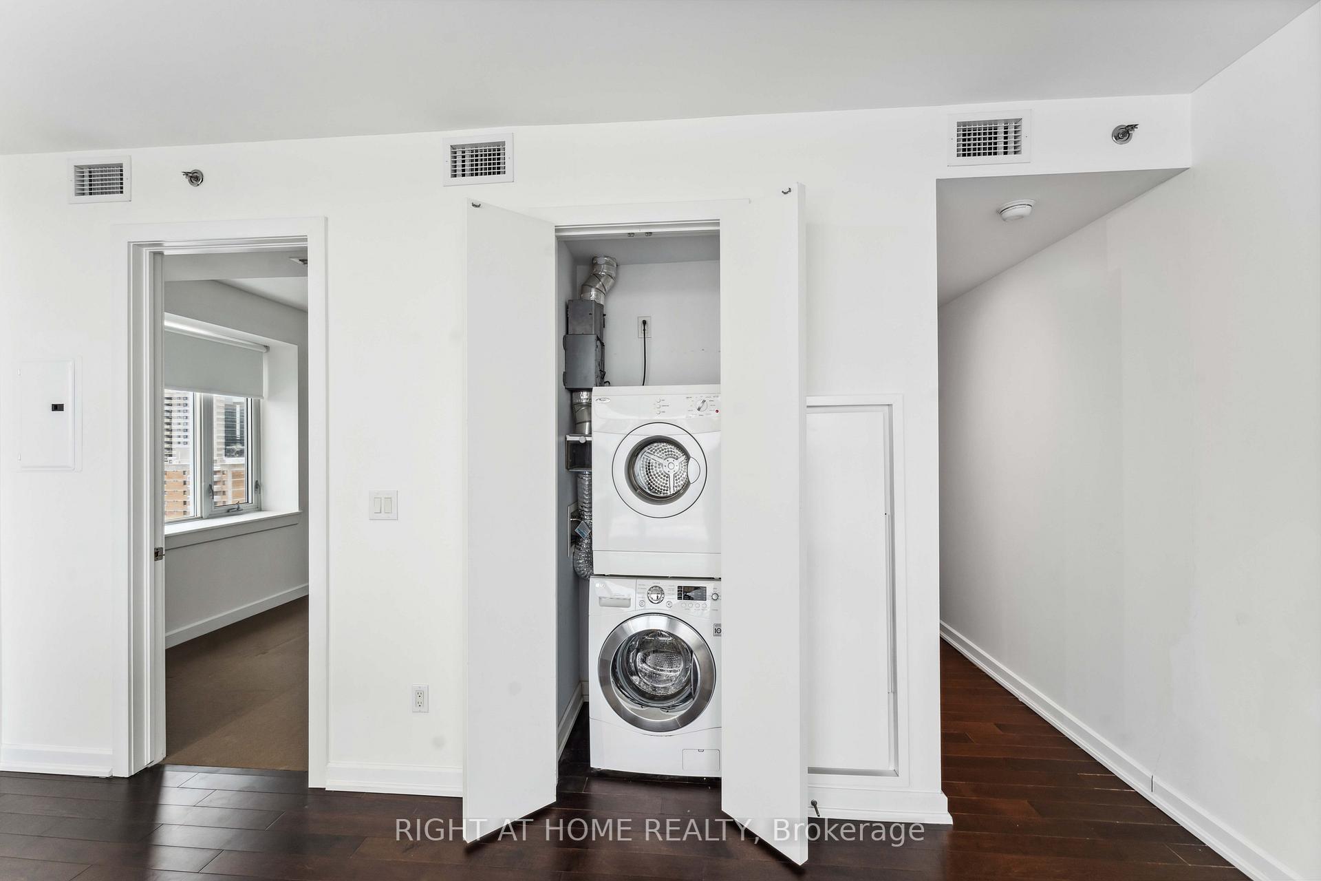 Photo 21 of Unit 1509, 300 Lisgar Street, Ottawa, Ottawa Centre — HOMEH