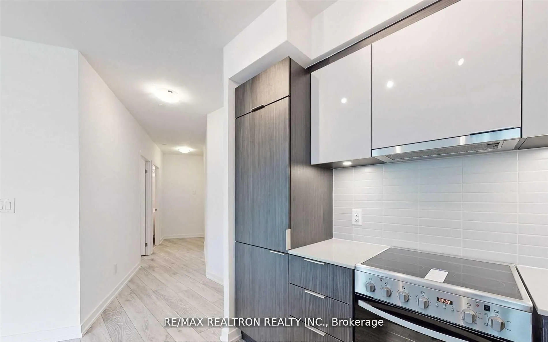 Photo 15 of Unit 407, 159 Wellesley Street E, Toronto, Cabbagetown-South St. James Town — HOMEH