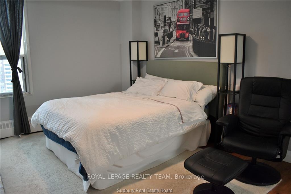 Photo 11 of Unit 1510, 15 Vicora Linkway, Toronto, Flemingdon Park — HOMEH