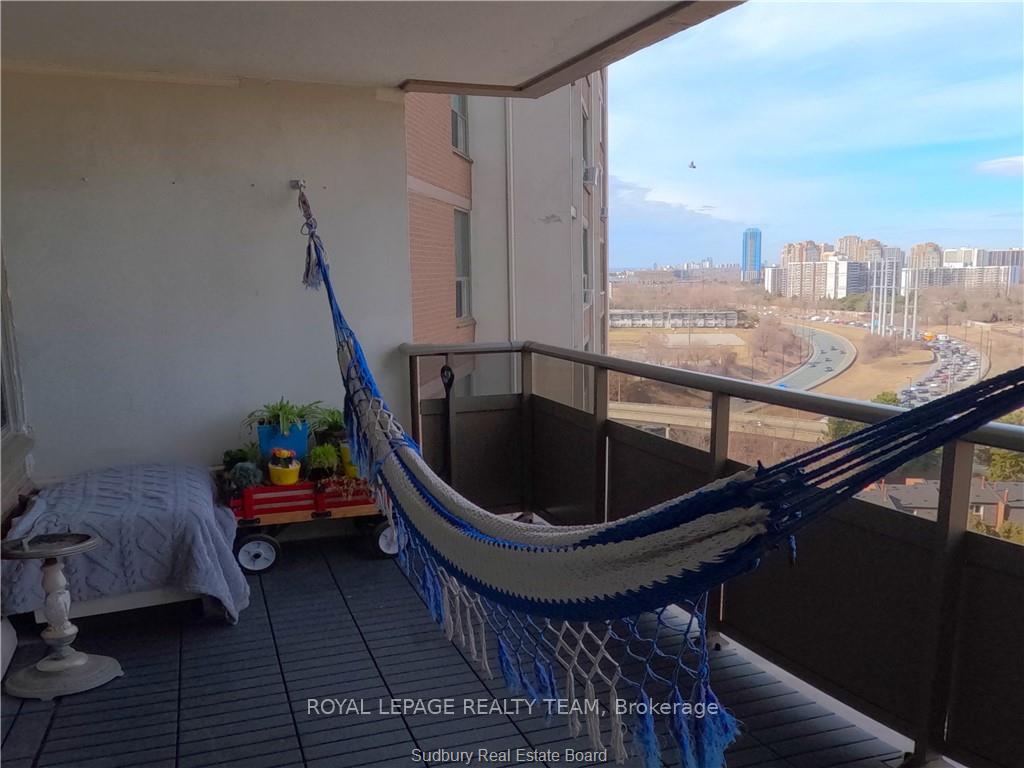 Photo 18 of Unit 1510, 15 Vicora Linkway, Toronto, Flemingdon Park — HOMEH