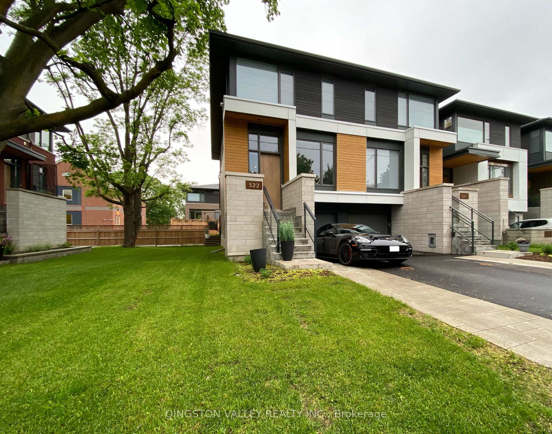 Photo 1 of 522 Edison Avenue, Ottawa, McKellar/Highland — HOMEH