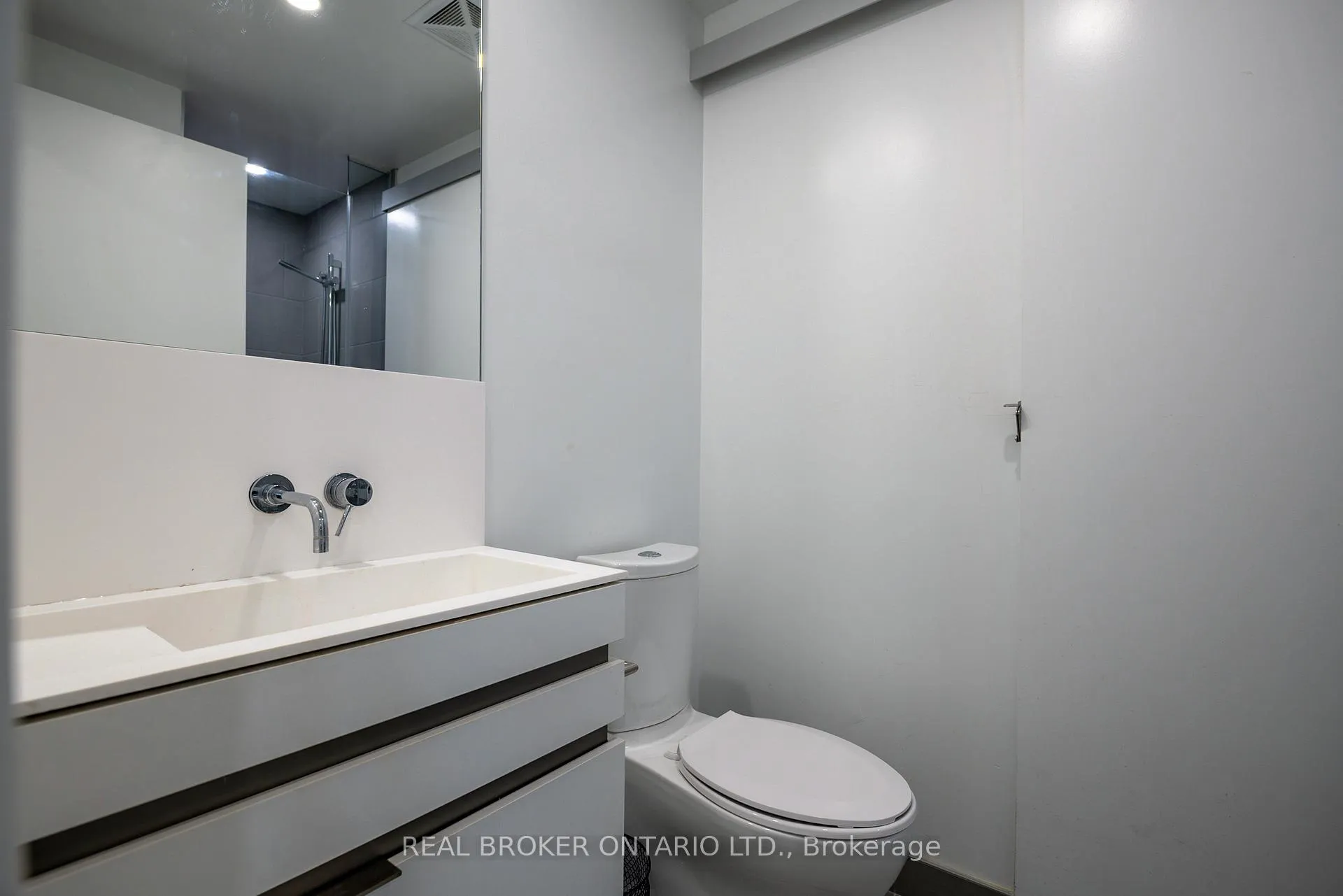 Photo 13 of Unit 1309, 197 Yonge Street, Toronto, Church-Yonge Corridor — HOMEH