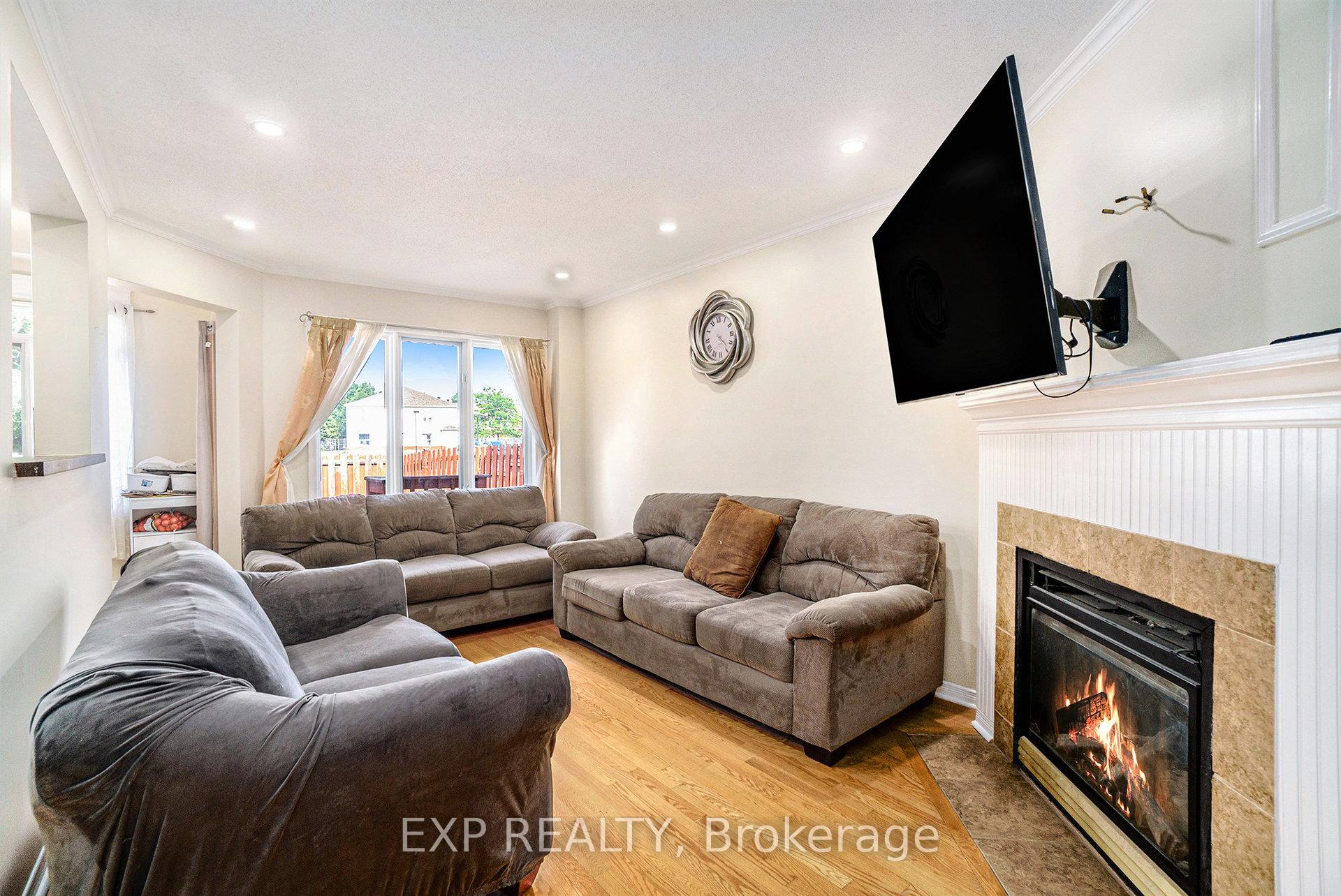 Photo 9 of 77 Palmadeo Drive, Ottawa, Barrhaven - Longfields — HOMEH