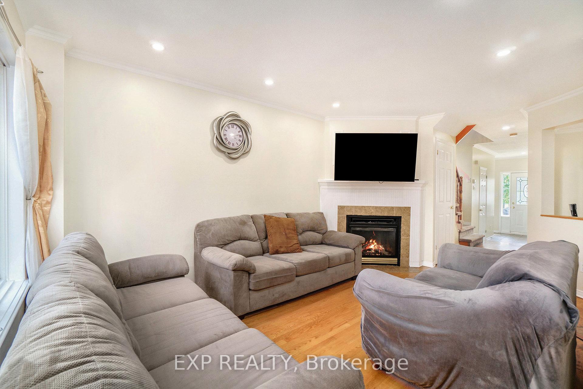 Photo 10 of 77 Palmadeo Drive, Ottawa, Barrhaven - Longfields — HOMEH