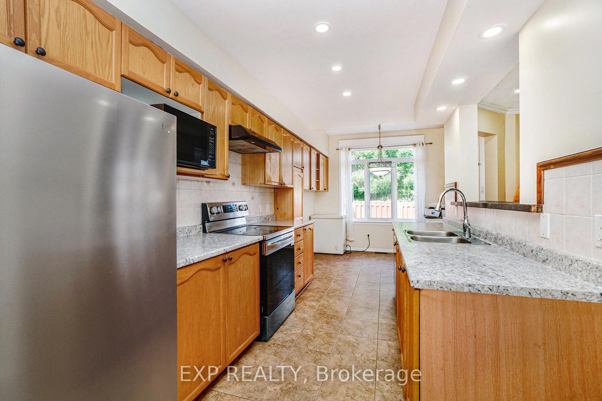 Photo 11 of 77 Palmadeo Drive, Ottawa, Barrhaven - Longfields — HOMEH