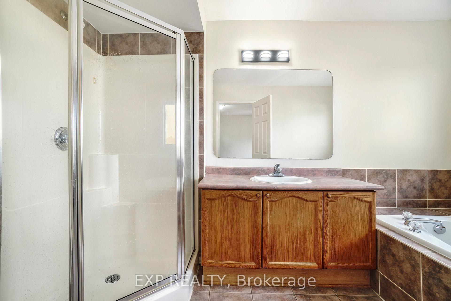 Photo 21 of 77 Palmadeo Drive, Ottawa, Barrhaven - Longfields — HOMEH