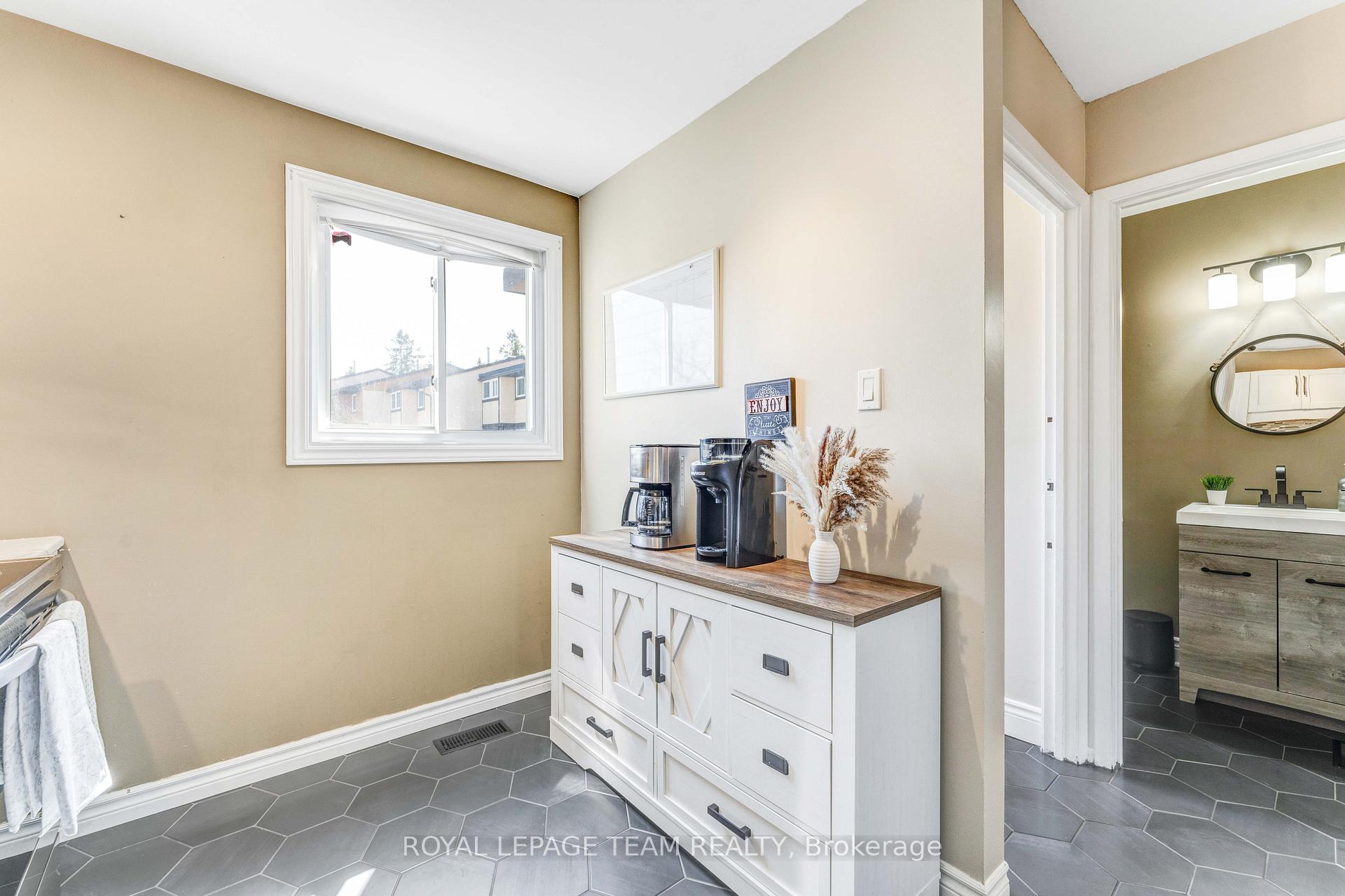 Photo 8 of Unit 66, 3344 Uplands Drive, Ottawa, Hunt Club — HOMEH