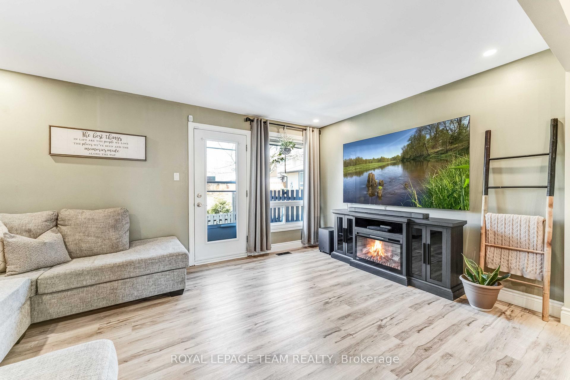 Photo 17 of Unit 66, 3344 Uplands Drive, Ottawa, Hunt Club — HOMEH