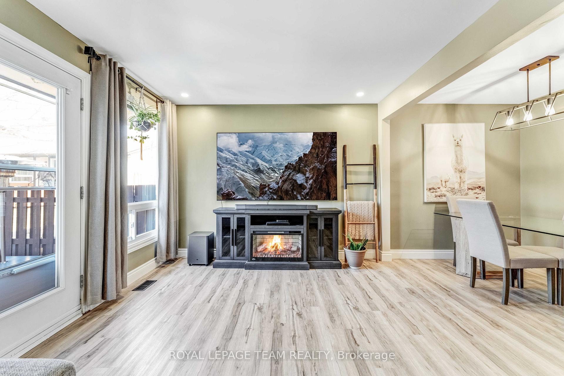 Photo 38 of Unit 66, 3344 Uplands Drive, Ottawa, Hunt Club — HOMEH