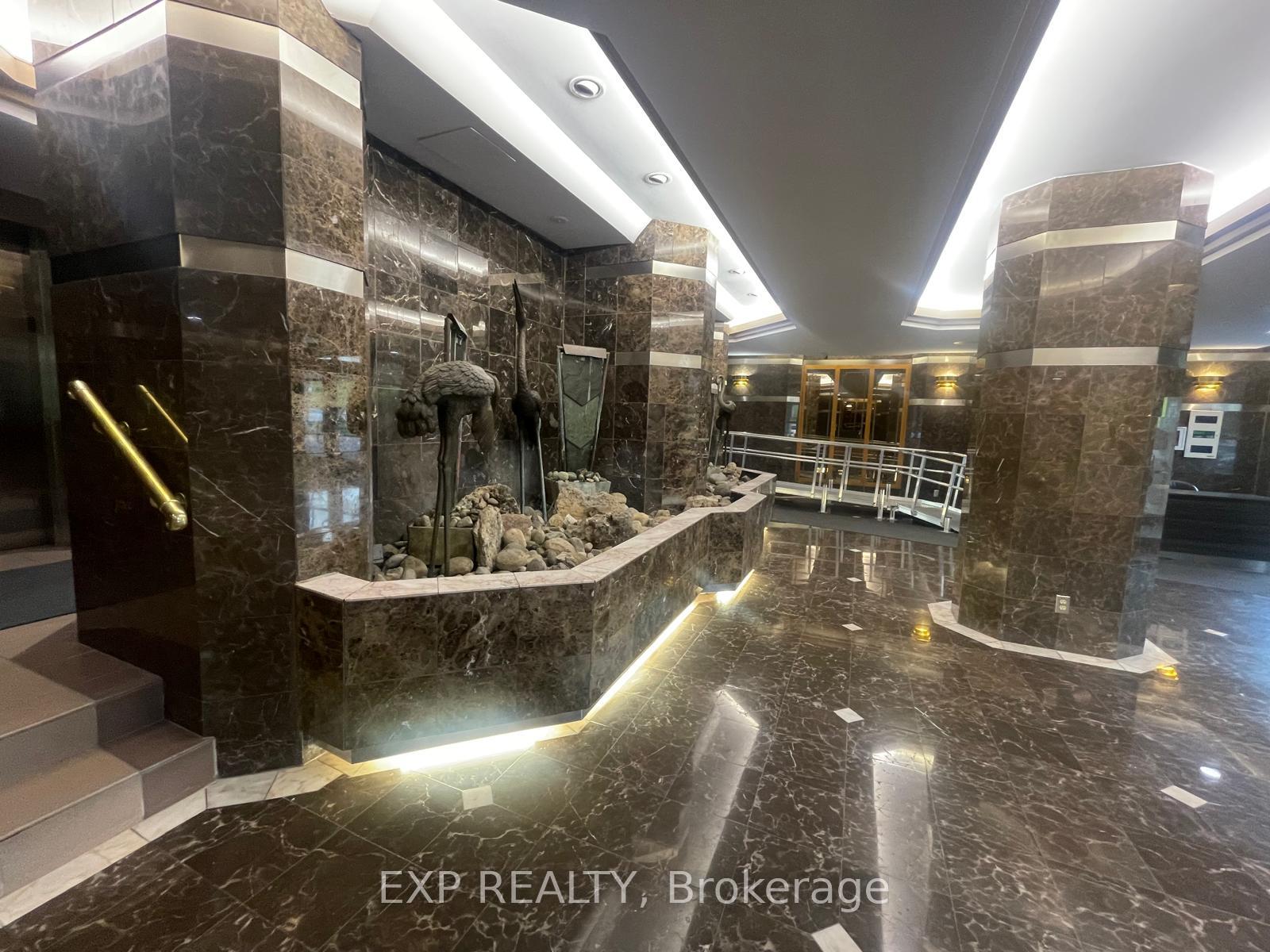 Photo 3 of Unit 1501, 2760 Carousel Crescent, Ottawa, Emerald Woods/Sawmill Creek — HOMEH
