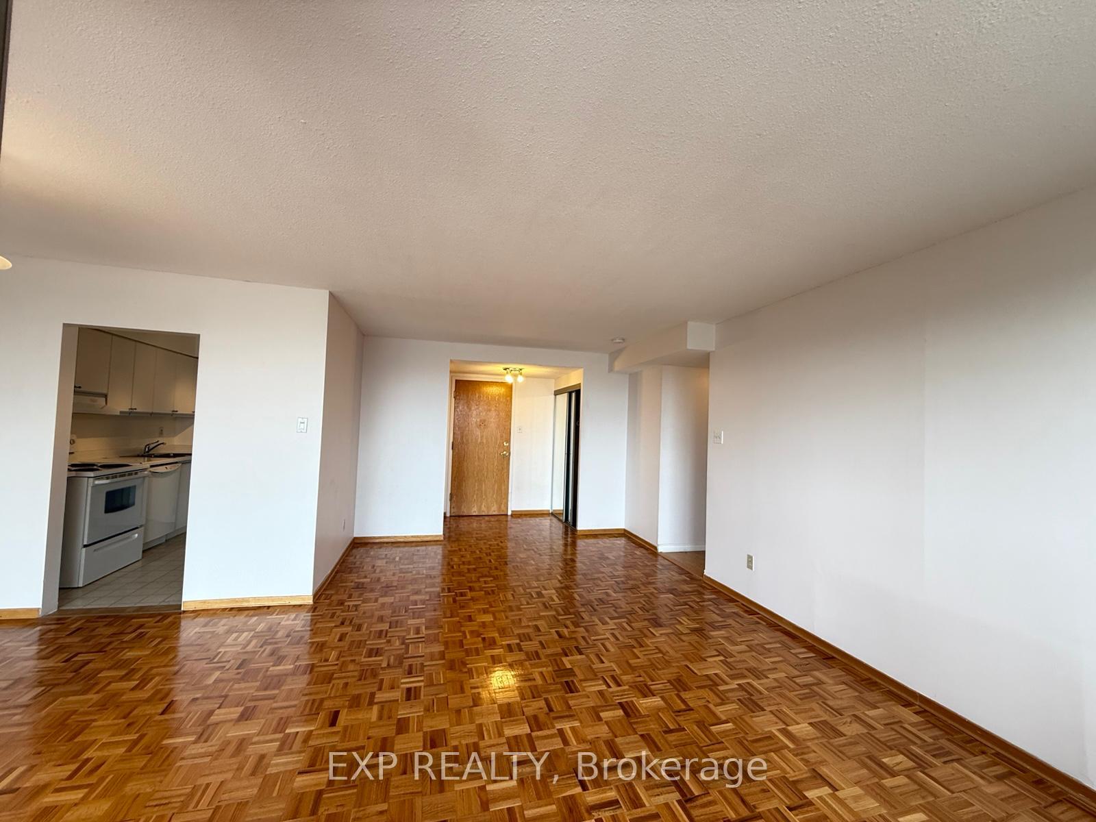 Photo 7 of Unit 1501, 2760 Carousel Crescent, Ottawa, Emerald Woods/Sawmill Creek — HOMEH