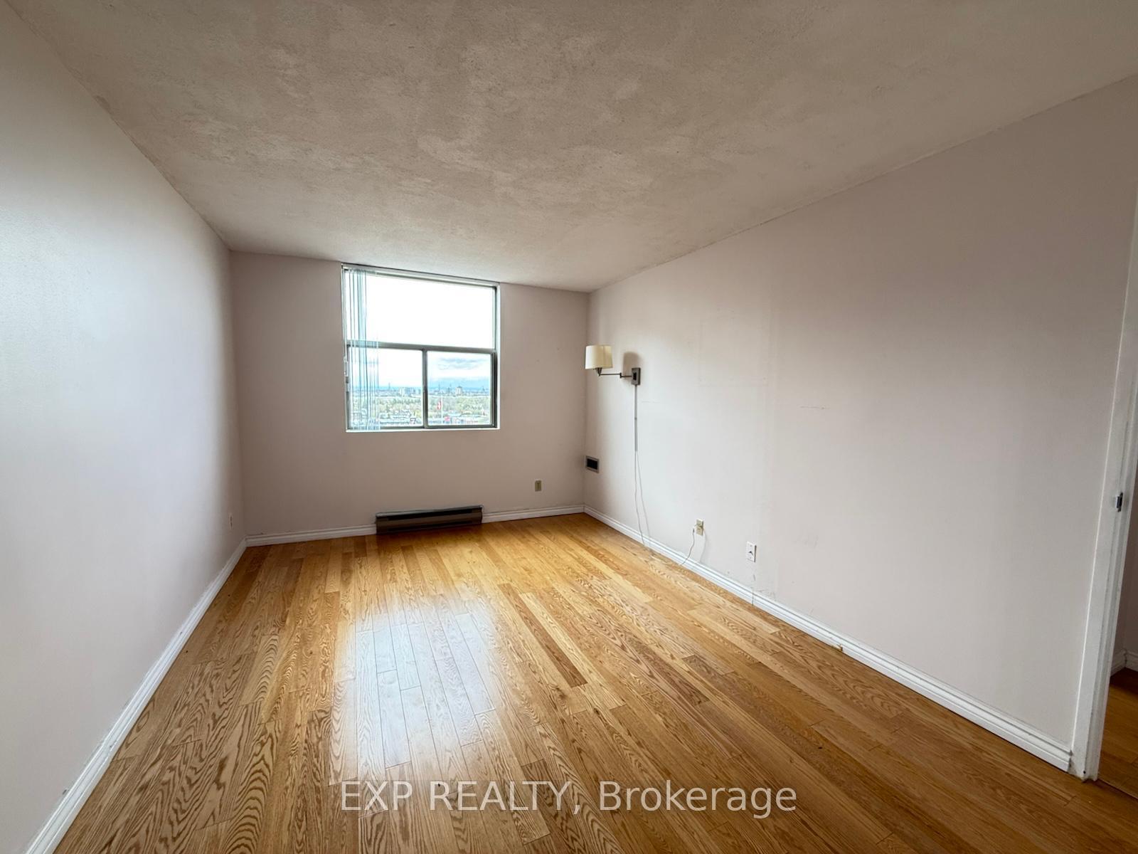 Photo 43 of Unit 1501, 2760 Carousel Crescent, Ottawa, Emerald Woods/Sawmill Creek — HOMEH
