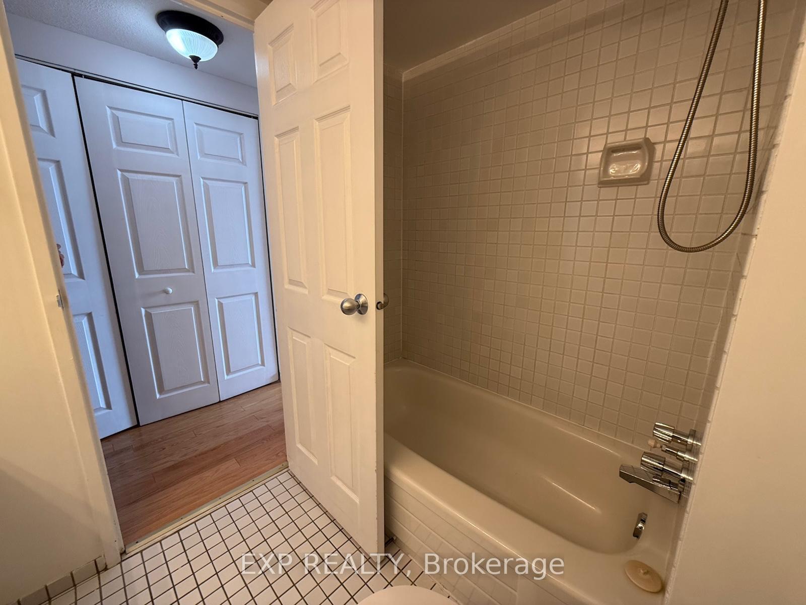 Photo 49 of Unit 1501, 2760 Carousel Crescent, Ottawa, Emerald Woods/Sawmill Creek — HOMEH
