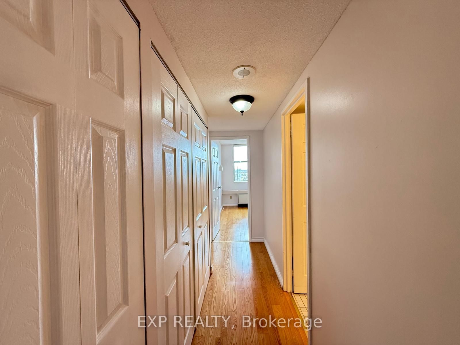 Photo 38 of Unit 1501, 2760 Carousel Crescent, Ottawa, Emerald Woods/Sawmill Creek — HOMEH