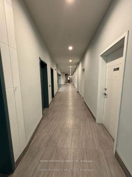 Photo 9 of Unit 921, 652 Princess Street, Kingston, Central City East — HOMEH