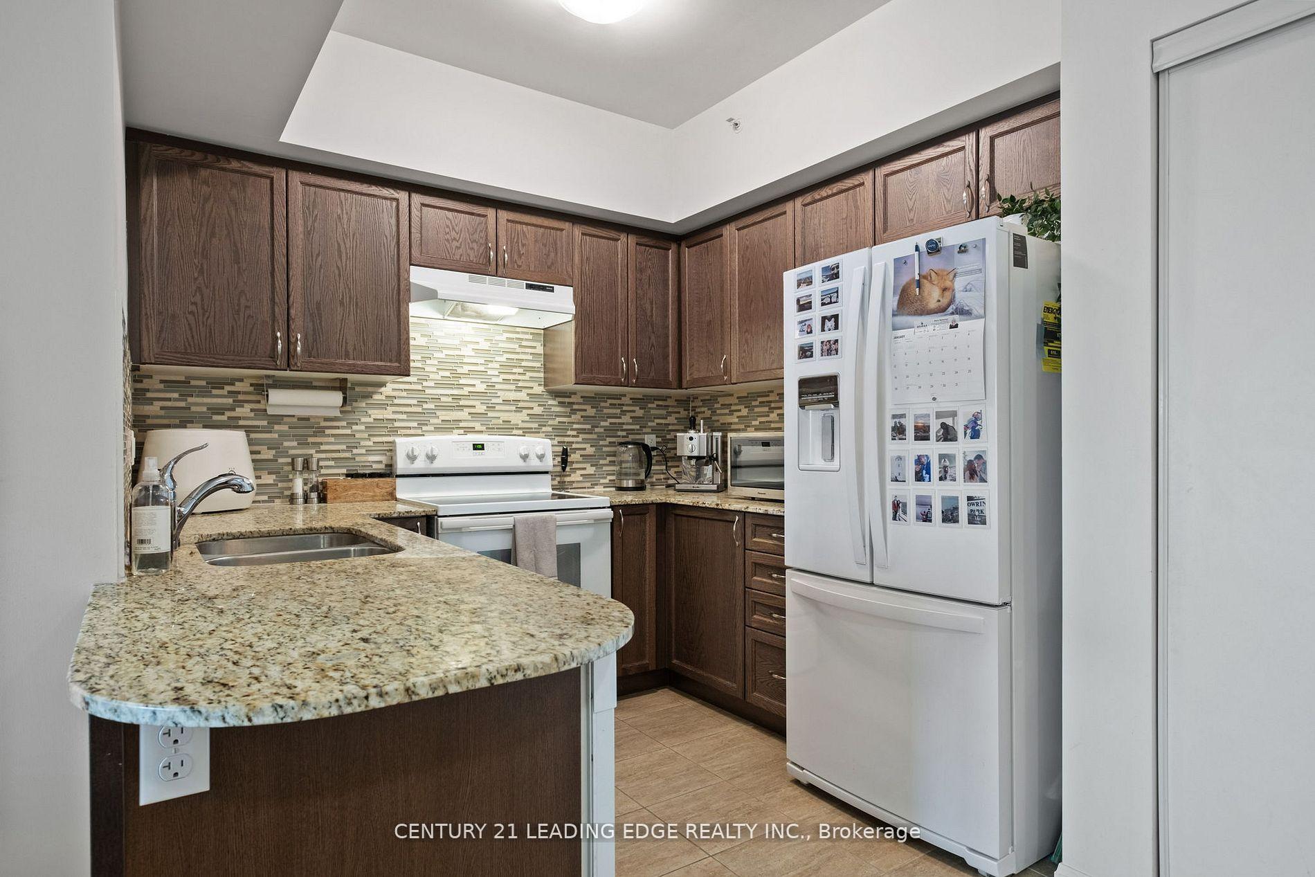 Photo 4 of Unit 410, 302 Essa Road, Barrie, Ardagh — HOMEH