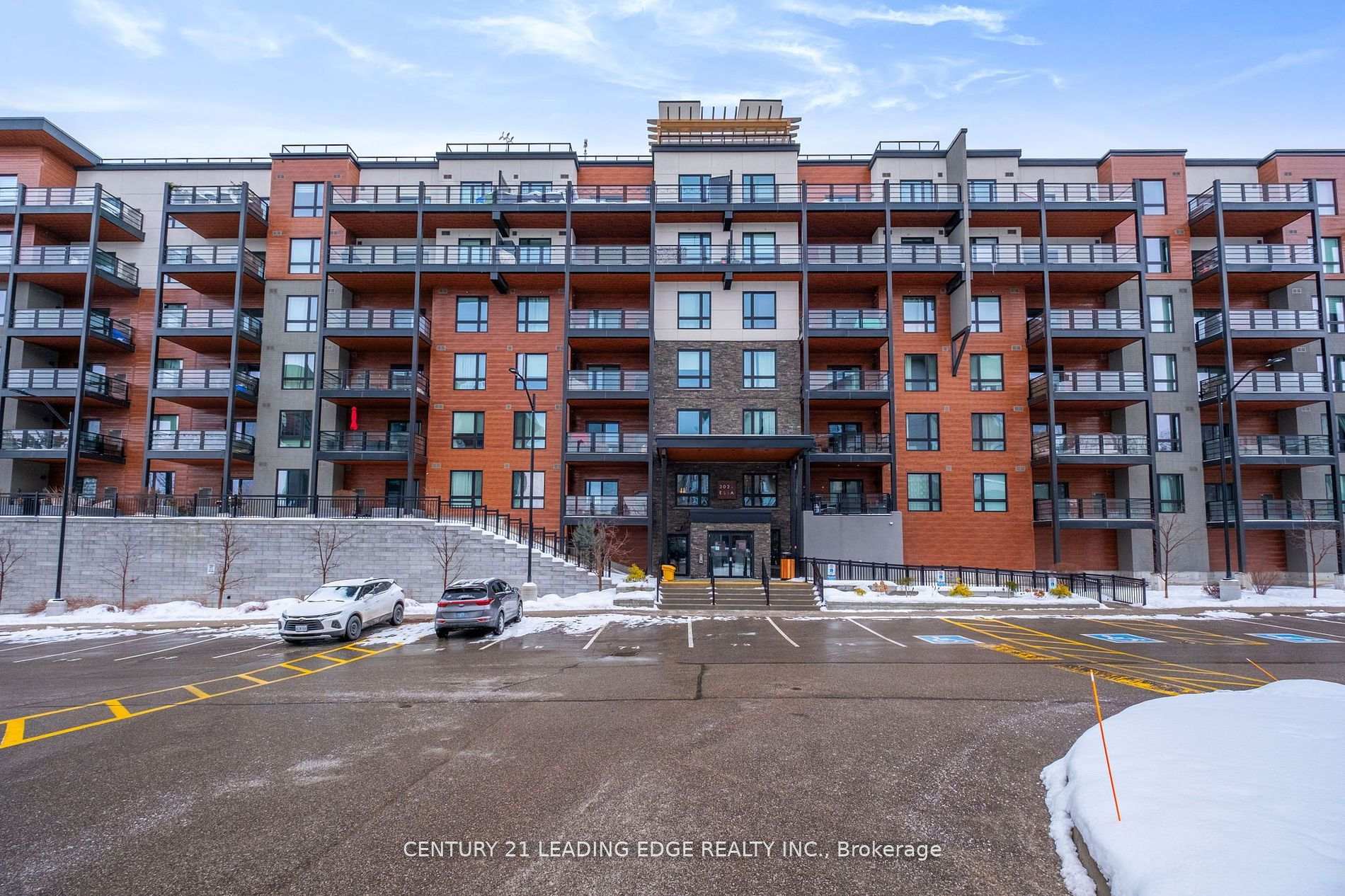 Photo 35 of Unit 410, 302 Essa Road, Barrie, Ardagh — HOMEH