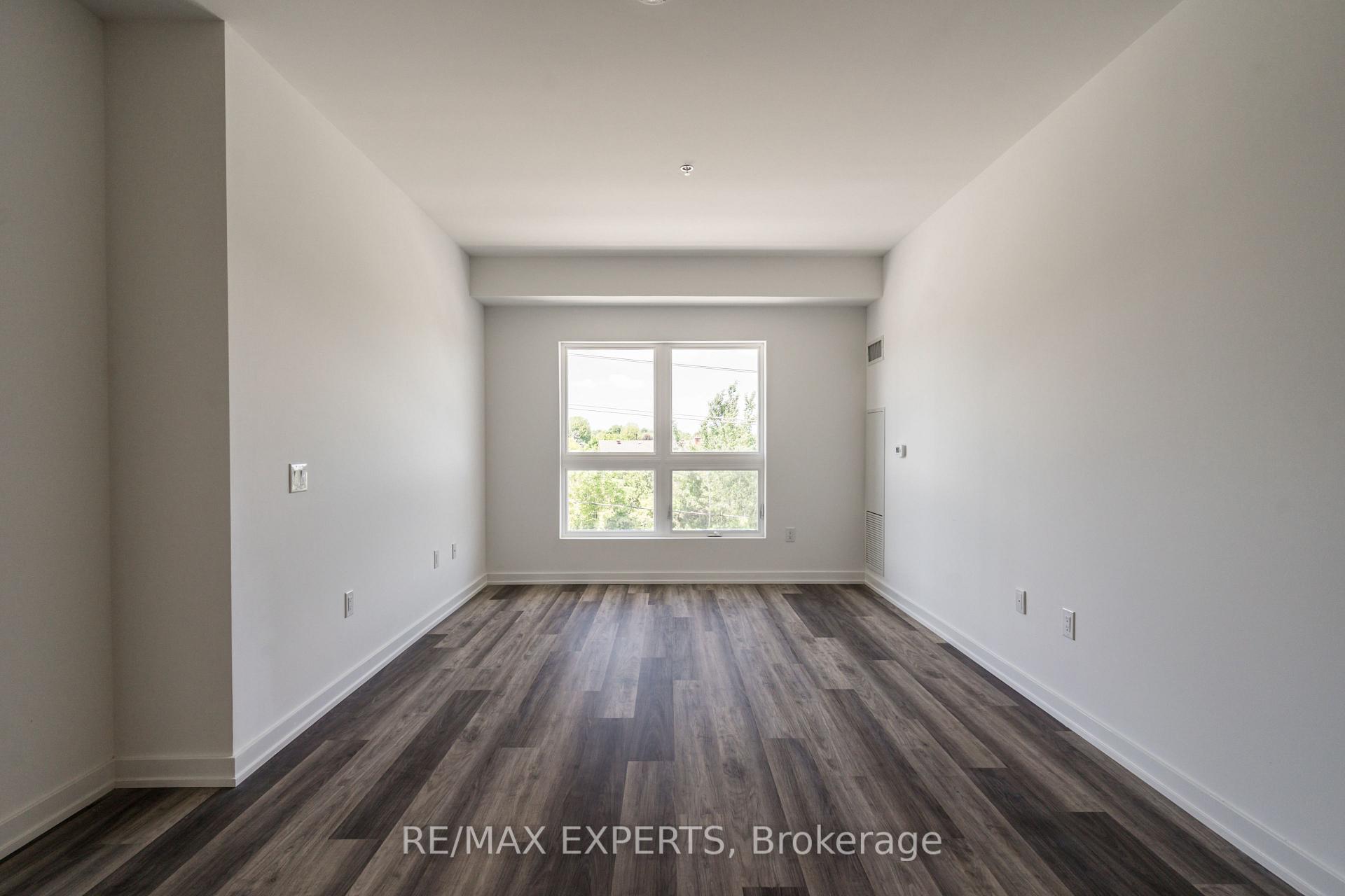 Photo 12 of Unit 307, 430 Essa Road, Barrie, Holly — HOMEH