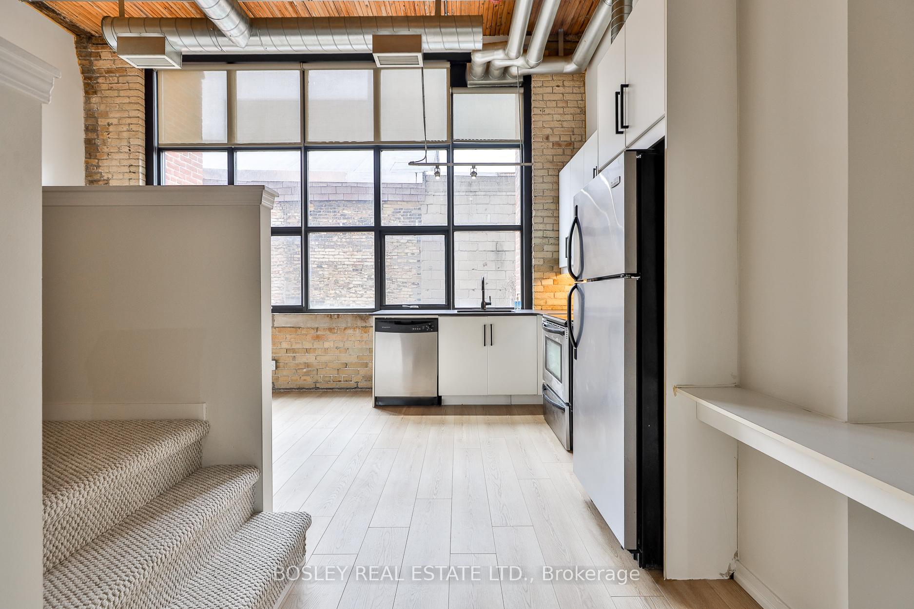 Photo 3 of Unit 202, 736 Dundas Street E, Toronto, Regent Park — HOMEH