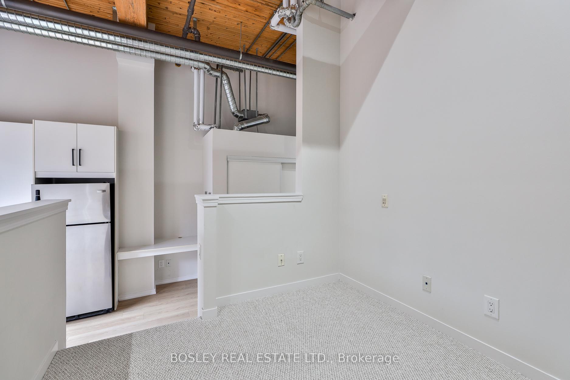 Photo 12 of Unit 202, 736 Dundas Street E, Toronto, Regent Park — HOMEH