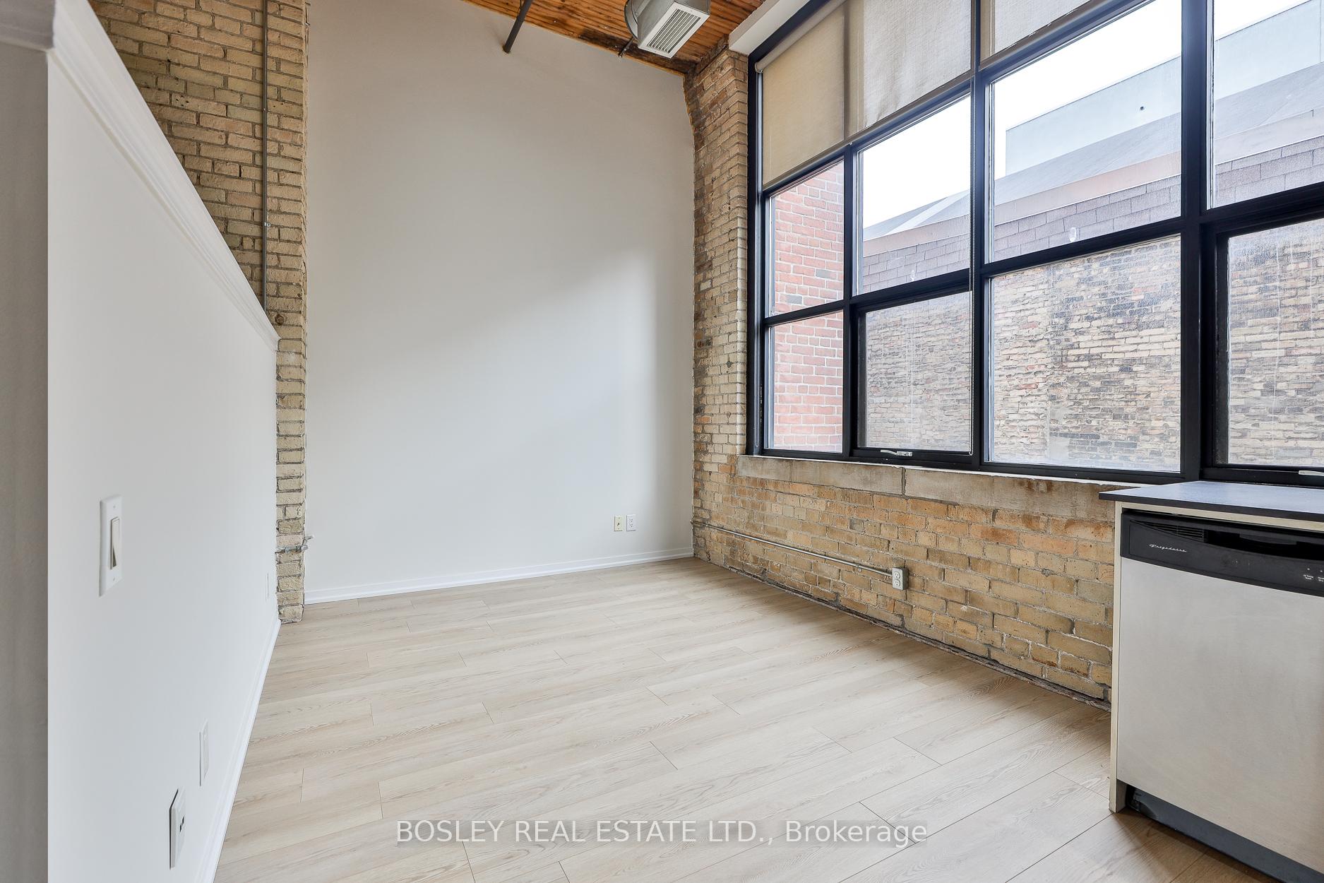 Photo 16 of Unit 202, 736 Dundas Street E, Toronto, Regent Park — HOMEH