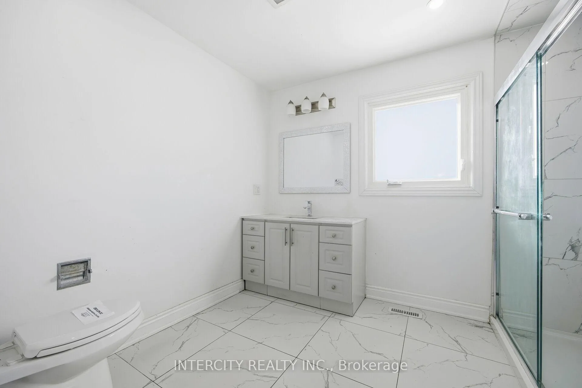 Photo 24 of 45 Merganser Crescent, Brampton, Fletcher's Creek South — HOMEH