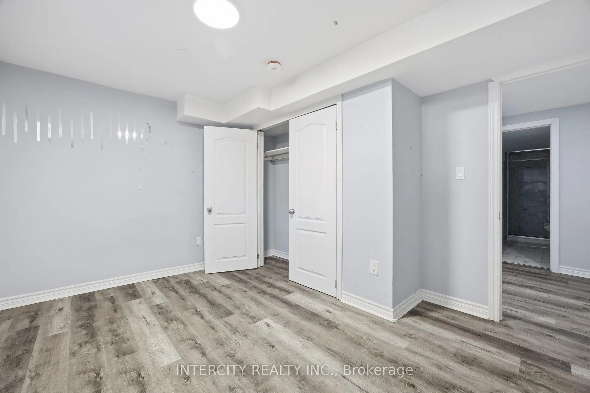 Photo 38 of 45 Merganser Crescent, Brampton, Fletcher's Creek South — HOMEH