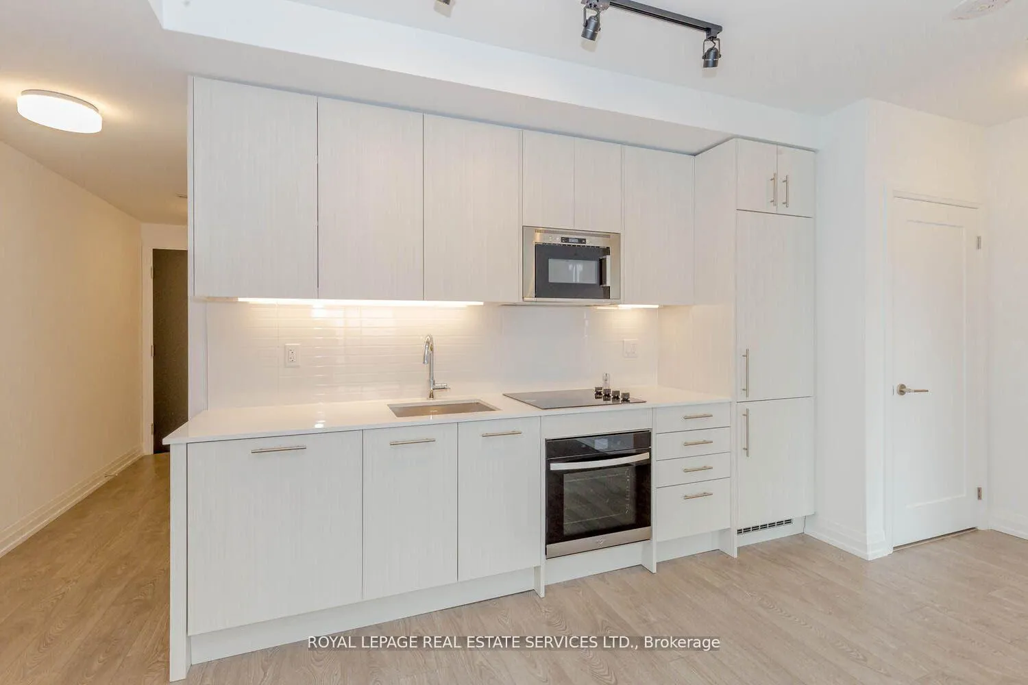 Photo 11 of Unit 2604, 286 Main Street, Toronto, East End-Danforth — HOMEH