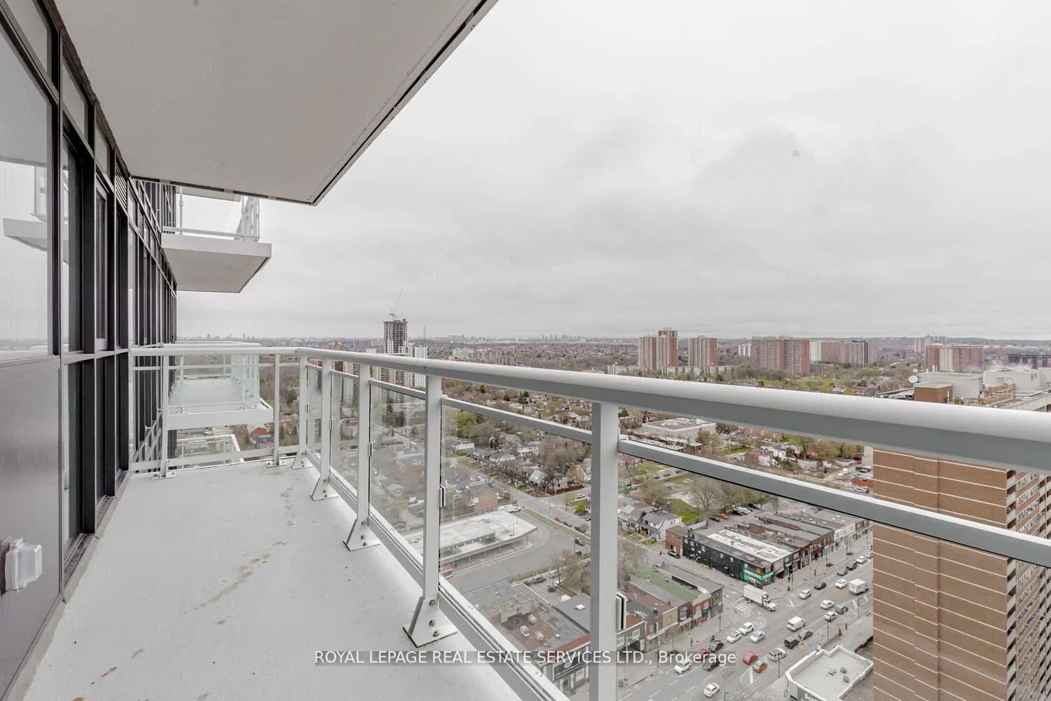 Photo 27 of Unit 2604, 286 Main Street, Toronto, East End-Danforth — HOMEH