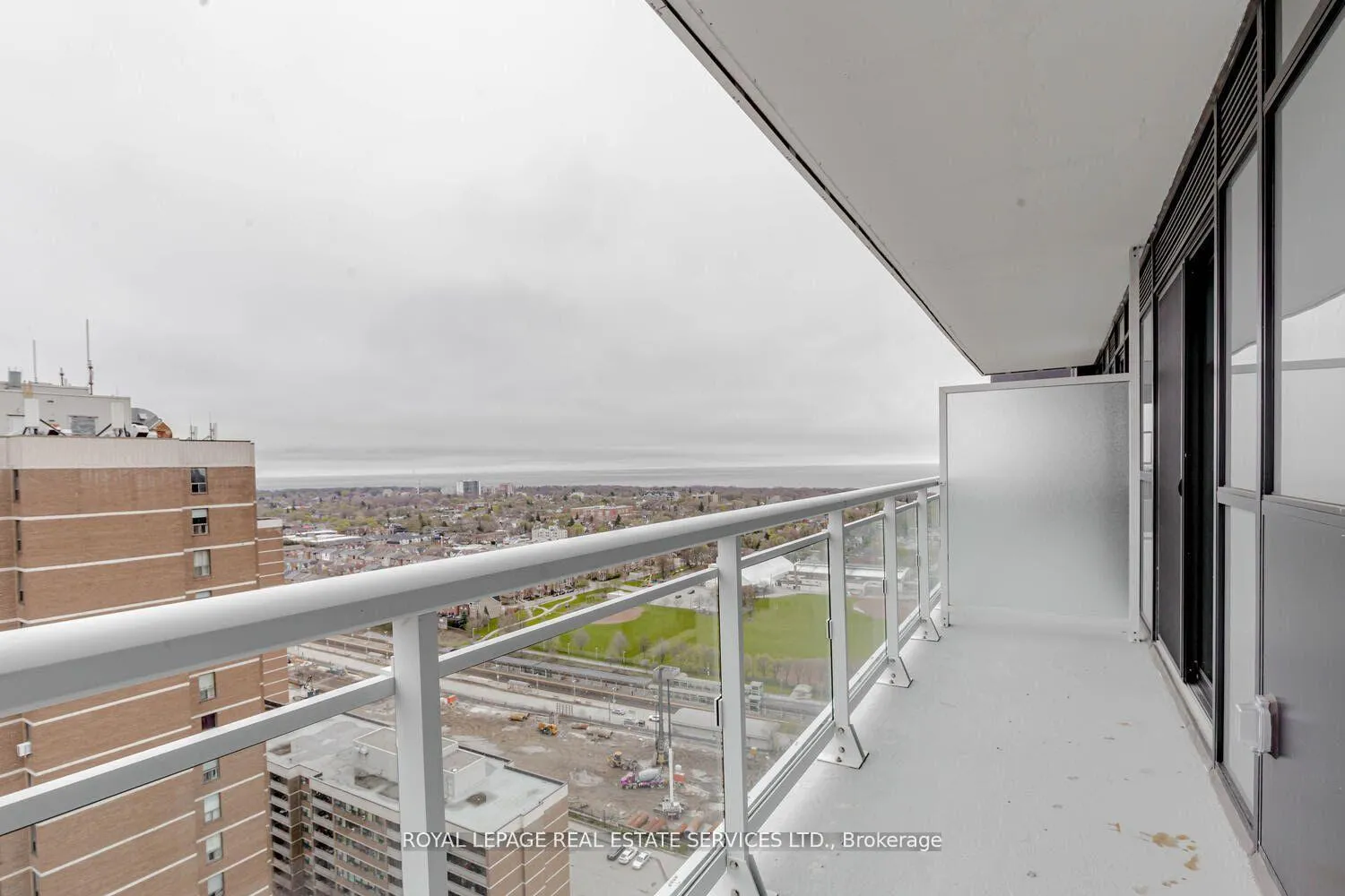 Photo 28 of Unit 2604, 286 Main Street, Toronto, East End-Danforth — HOMEH