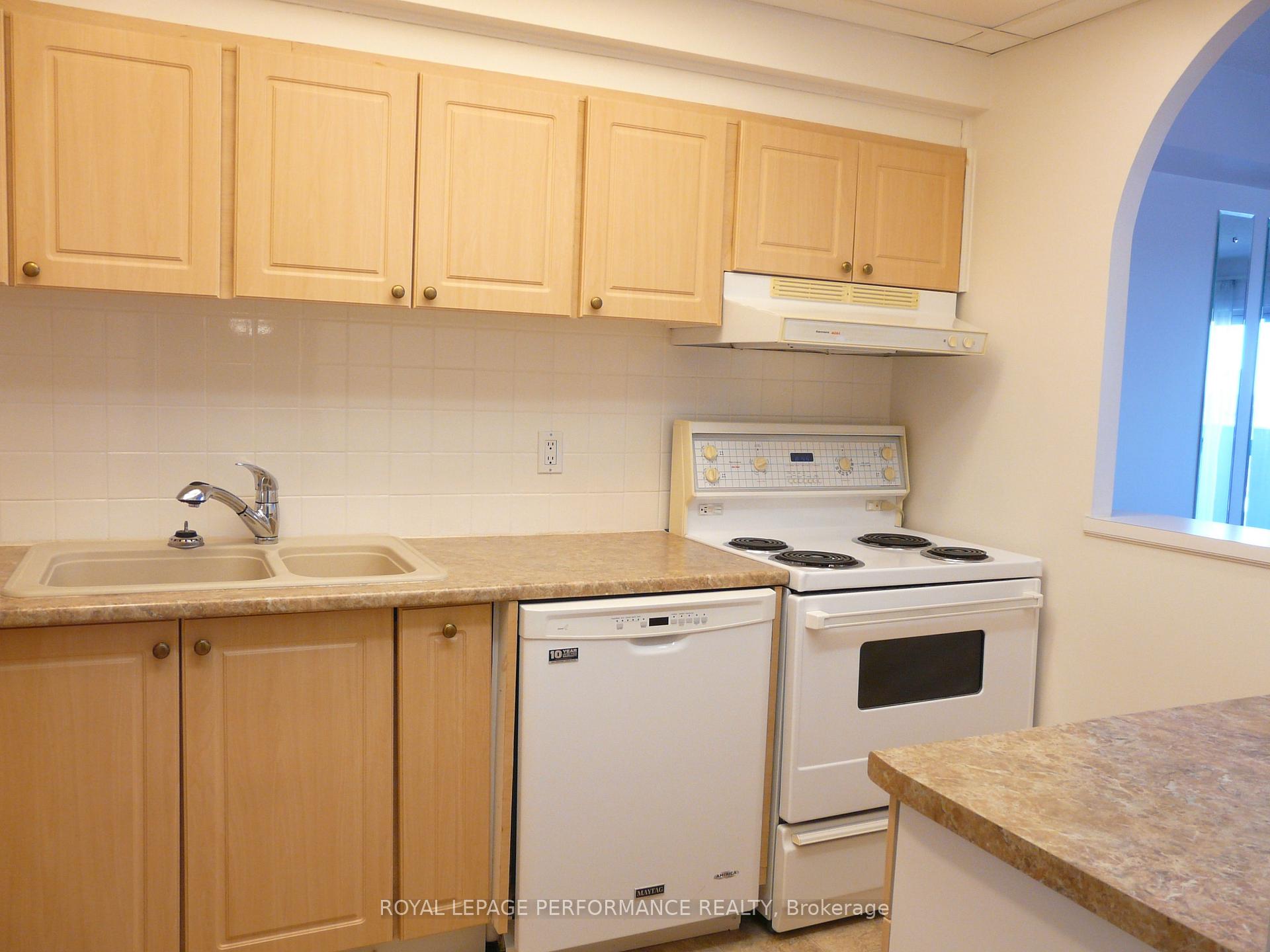Photo 3 of Unit 1505, 158C Mcarthur Avenue, Ottawa, Vanier — HOMEH