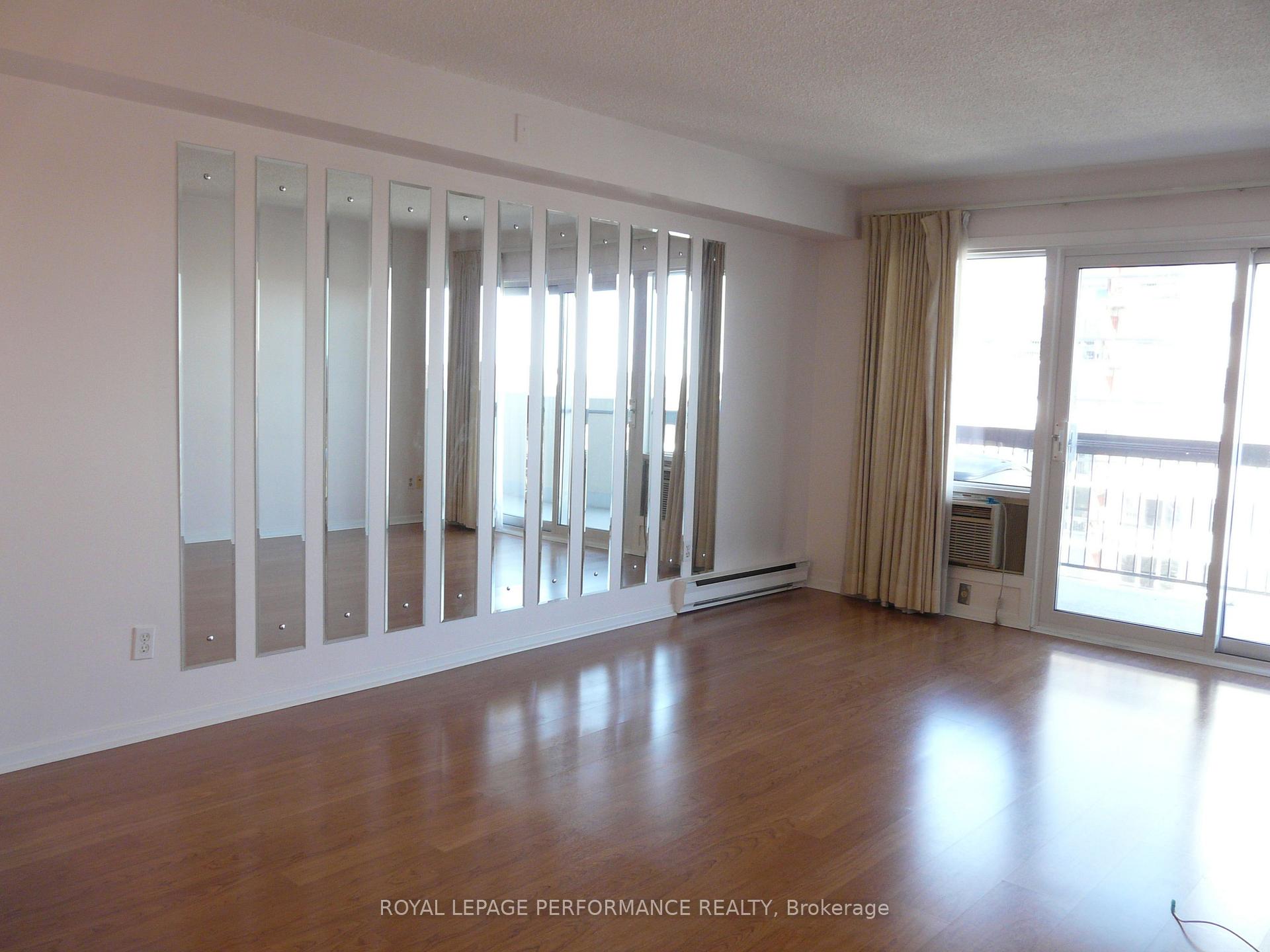 Photo 7 of Unit 1505, 158C Mcarthur Avenue, Ottawa, Vanier — HOMEH