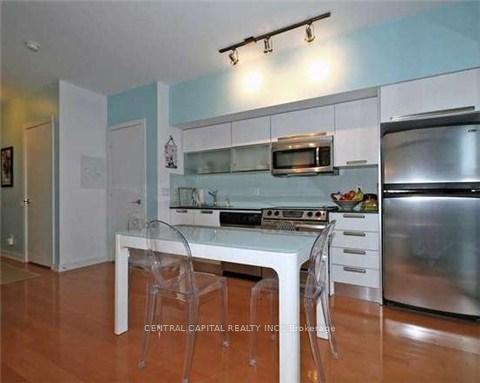 Photo 6 of Unit 711, 33 Charles Street E, Toronto, Church-Yonge Corridor — HOMEH