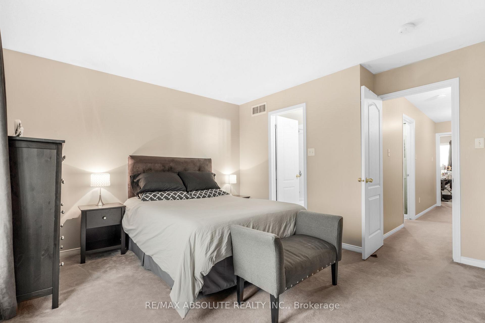 Photo 16 of 78 Lakepointe Drive, Ottawa, Avalon East — HOMEH
