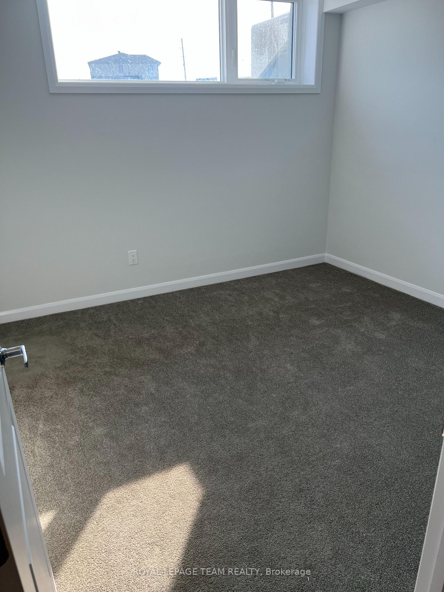 Photo 11 of 717 Arcadian Private, Ottawa, Kanata - Kanata Lakes/Heritage Hills — HOMEH