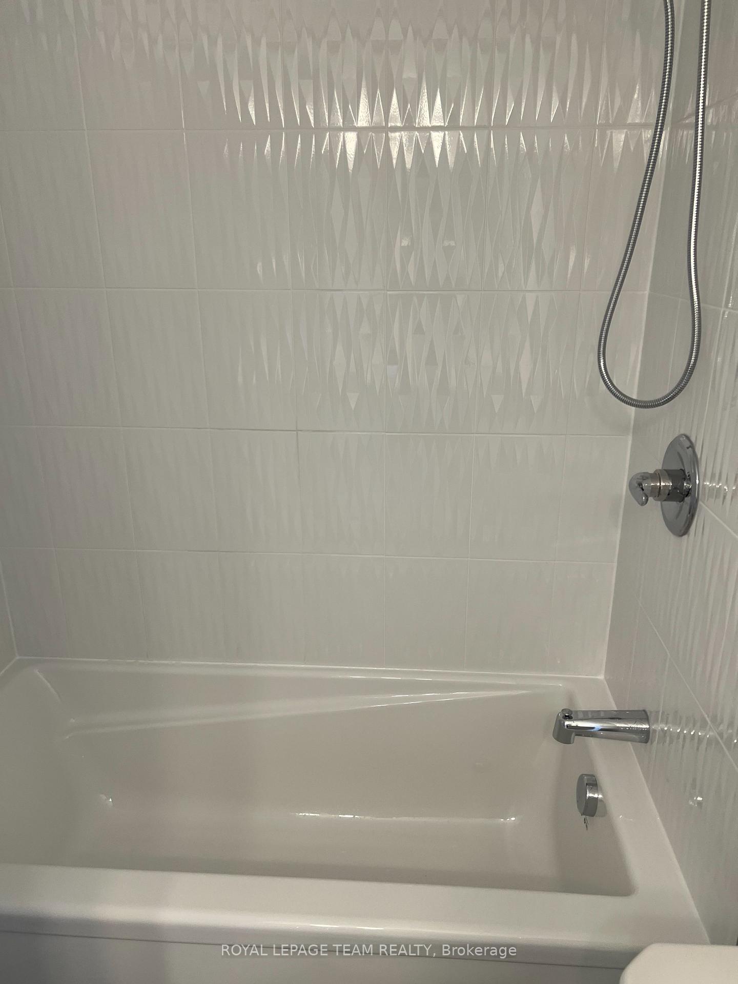 Photo 14 of 717 Arcadian Private, Ottawa, Kanata - Kanata Lakes/Heritage Hills — HOMEH