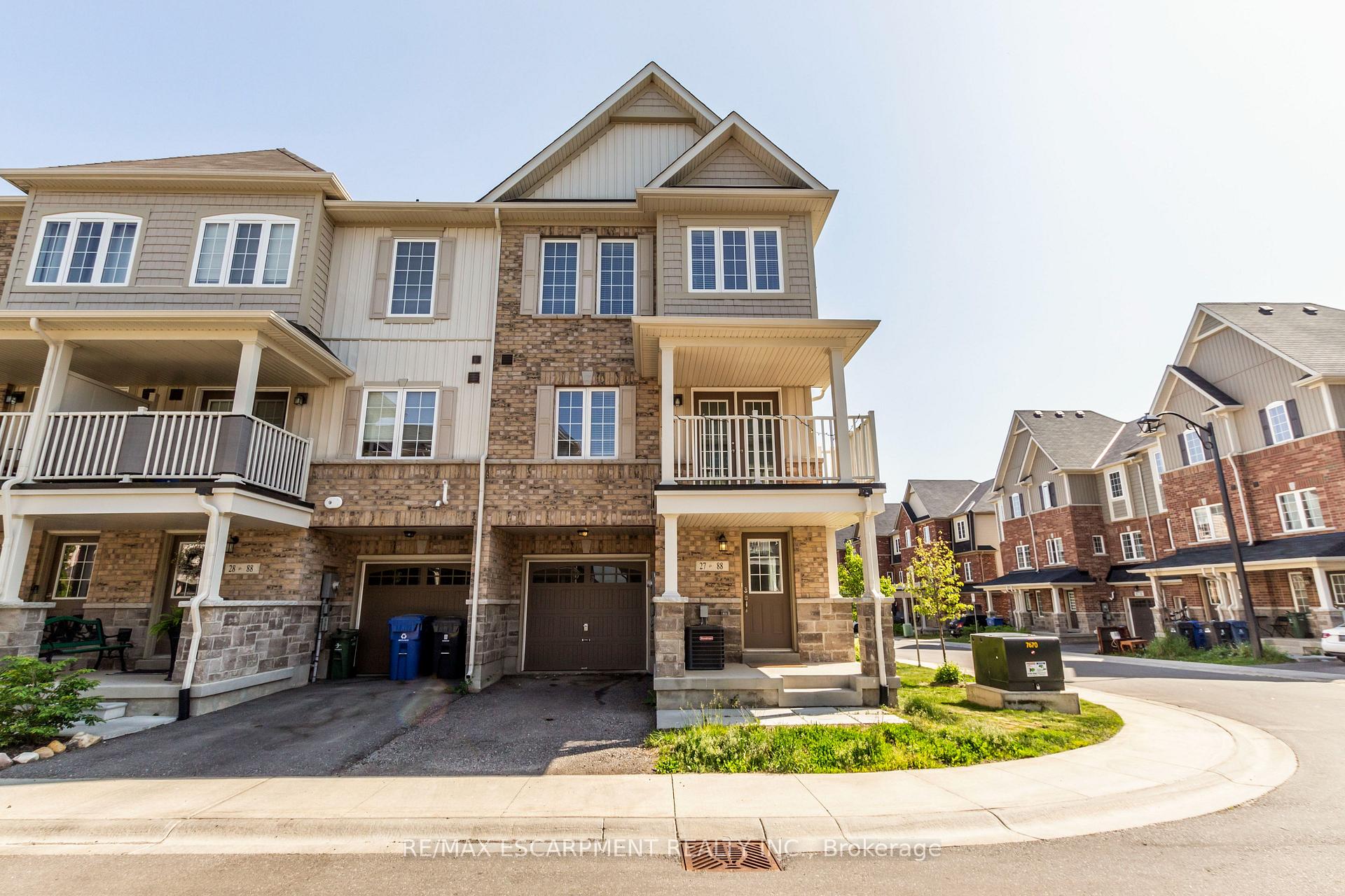 Photo 1 of Unit 27, 88 Decorso Drive, Guelph, Kortright East — HOMEH