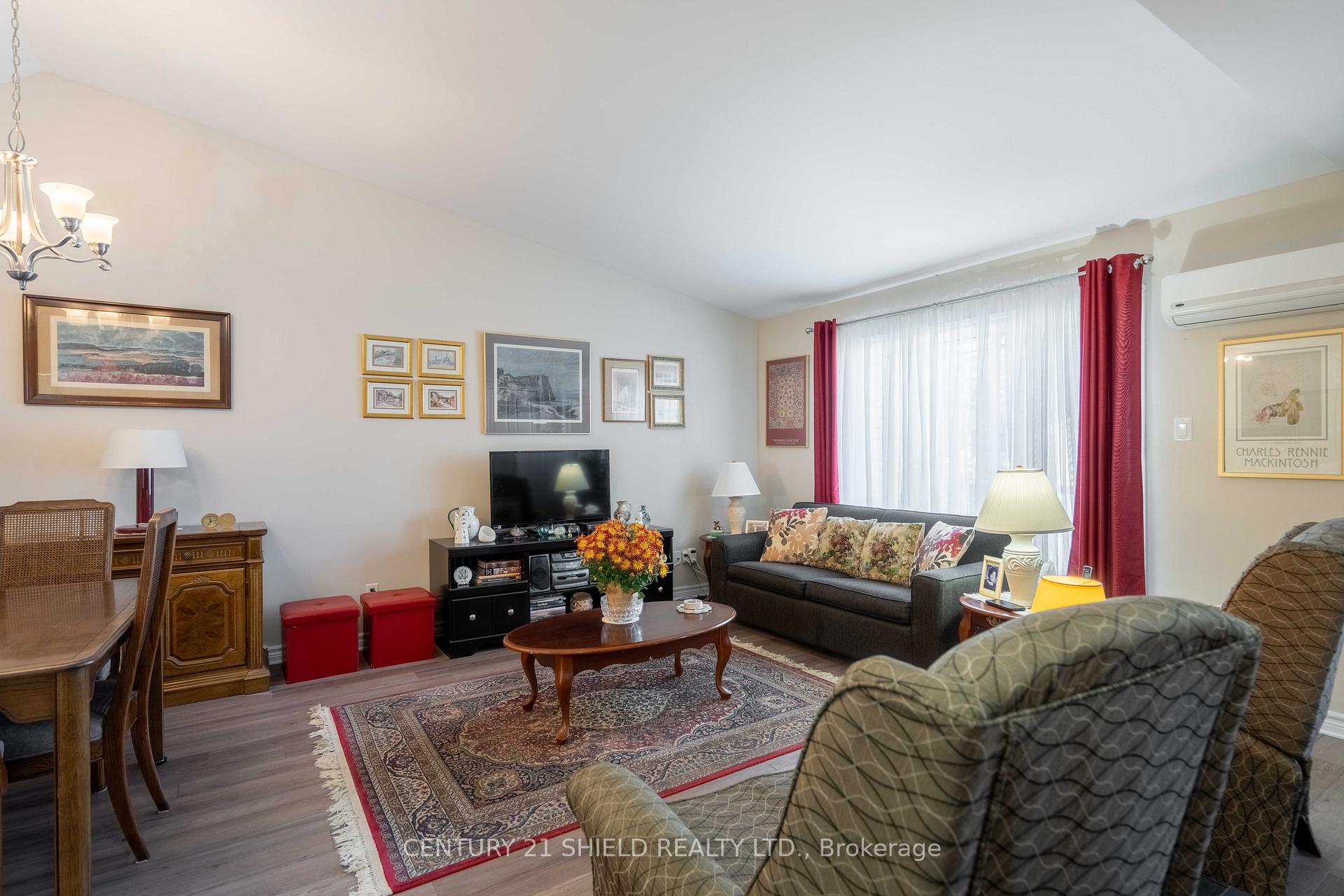 Photo 5 of Unit 202, 222 First Street E, Cornwall — HOMEH