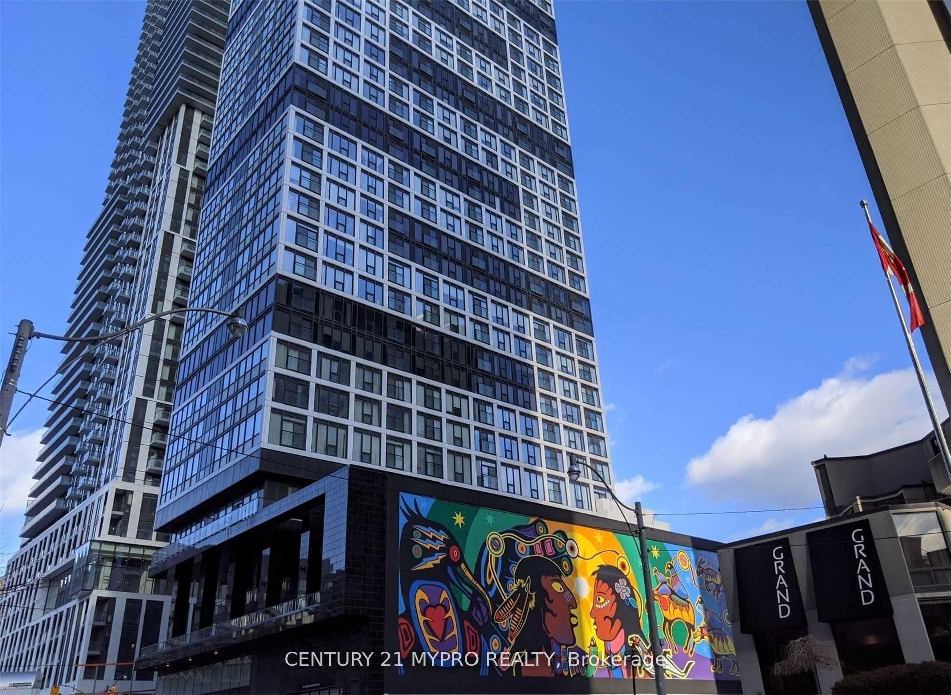 Front of Unit 5310, 181 Dundas Street E