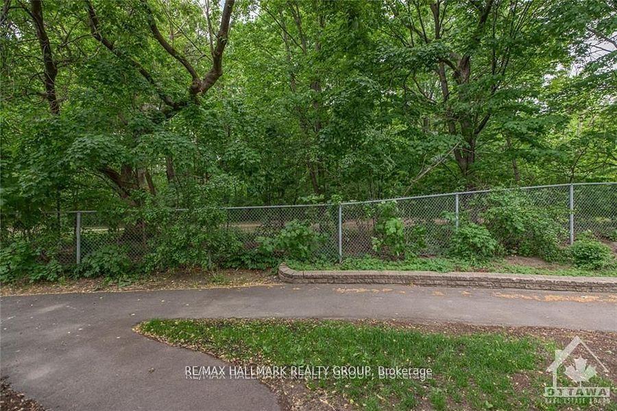 Photo 26 of 79 Pixley, Ottawa, Riverview Park — HOMEH