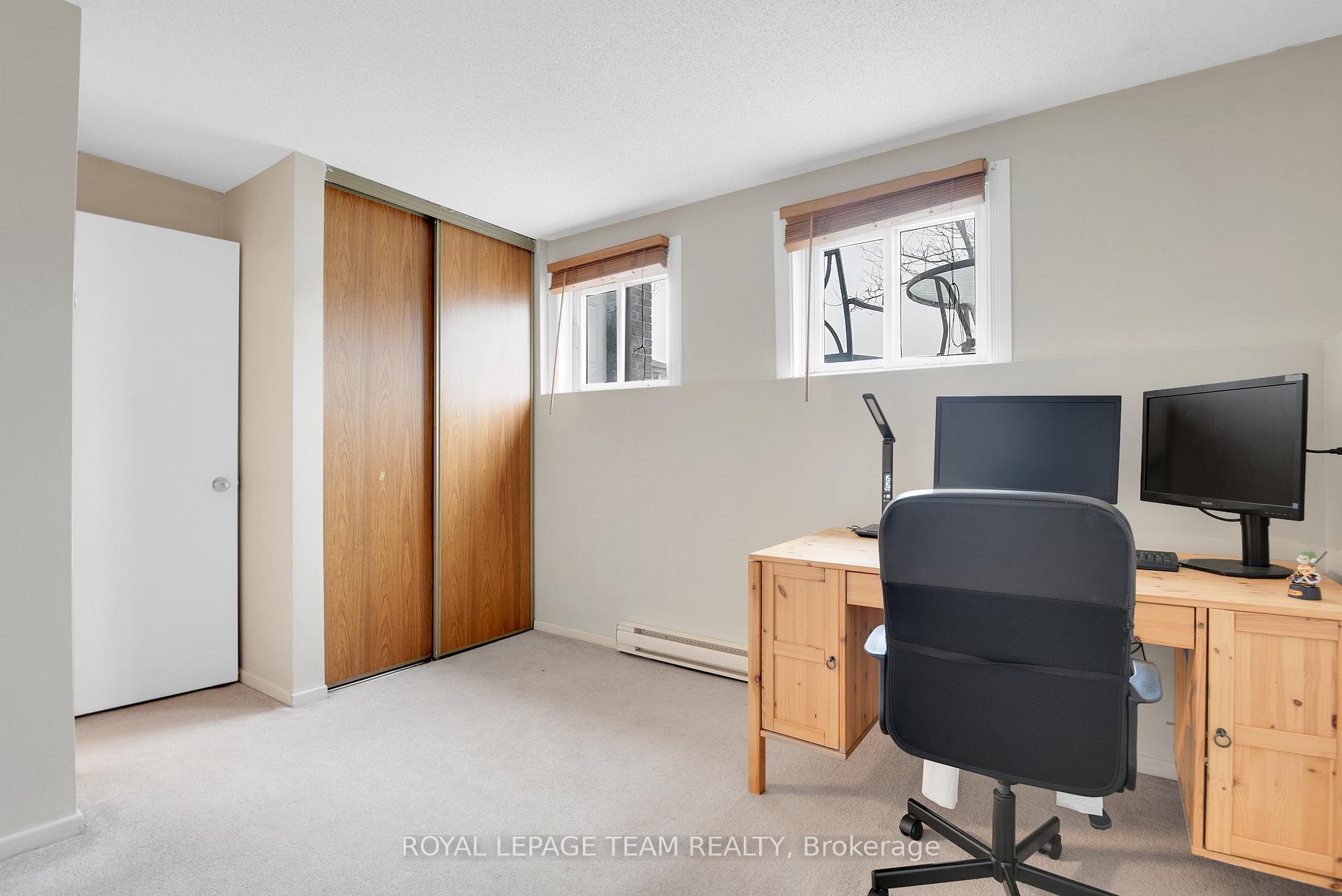 Photo 28 of Unit D, 13 Woodvale, Ottawa, Craig Henry/Woodvale — HOMEH