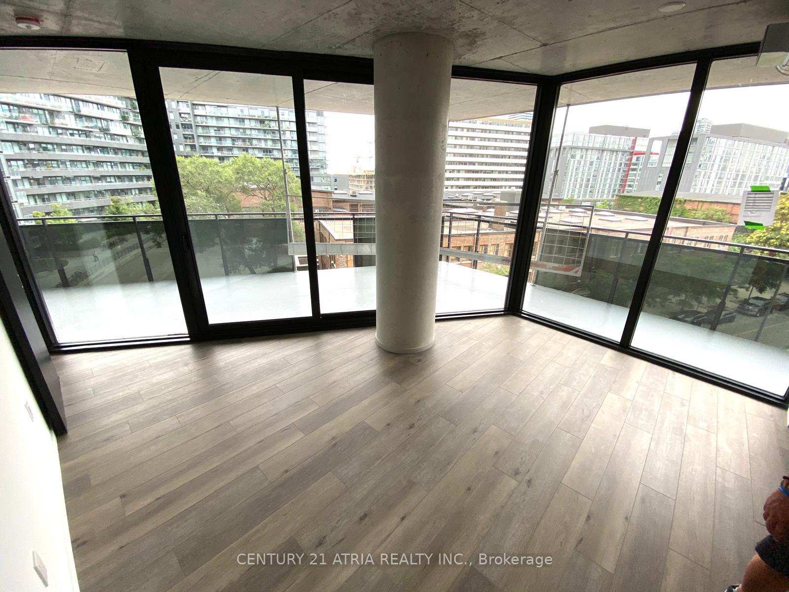 Photo 6 of Unit 404, 21 Lawren Harris Square, Toronto, Waterfront Communities — HOMEH