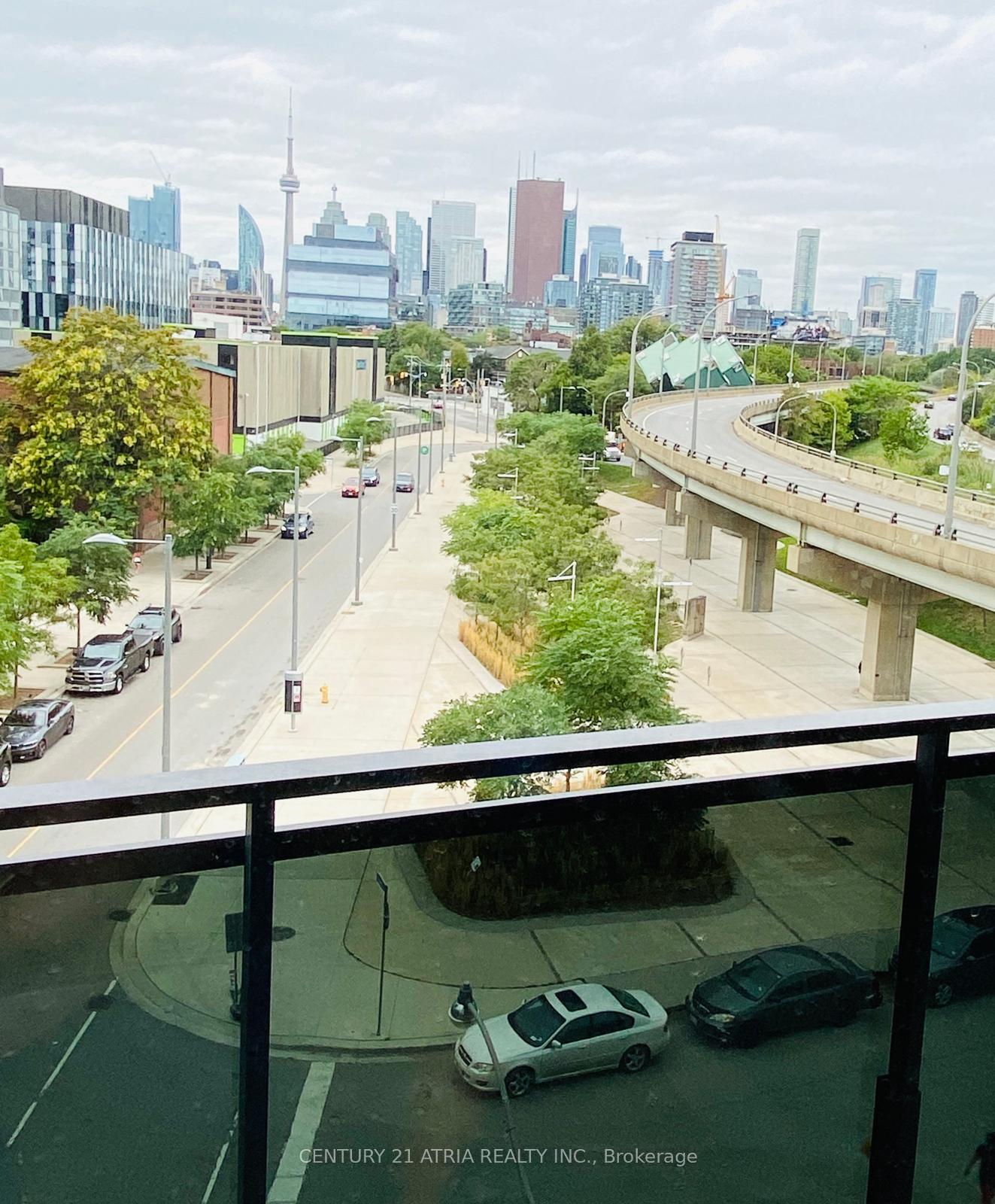 Photo 7 of Unit 404, 21 Lawren Harris Square, Toronto, Waterfront Communities — HOMEH