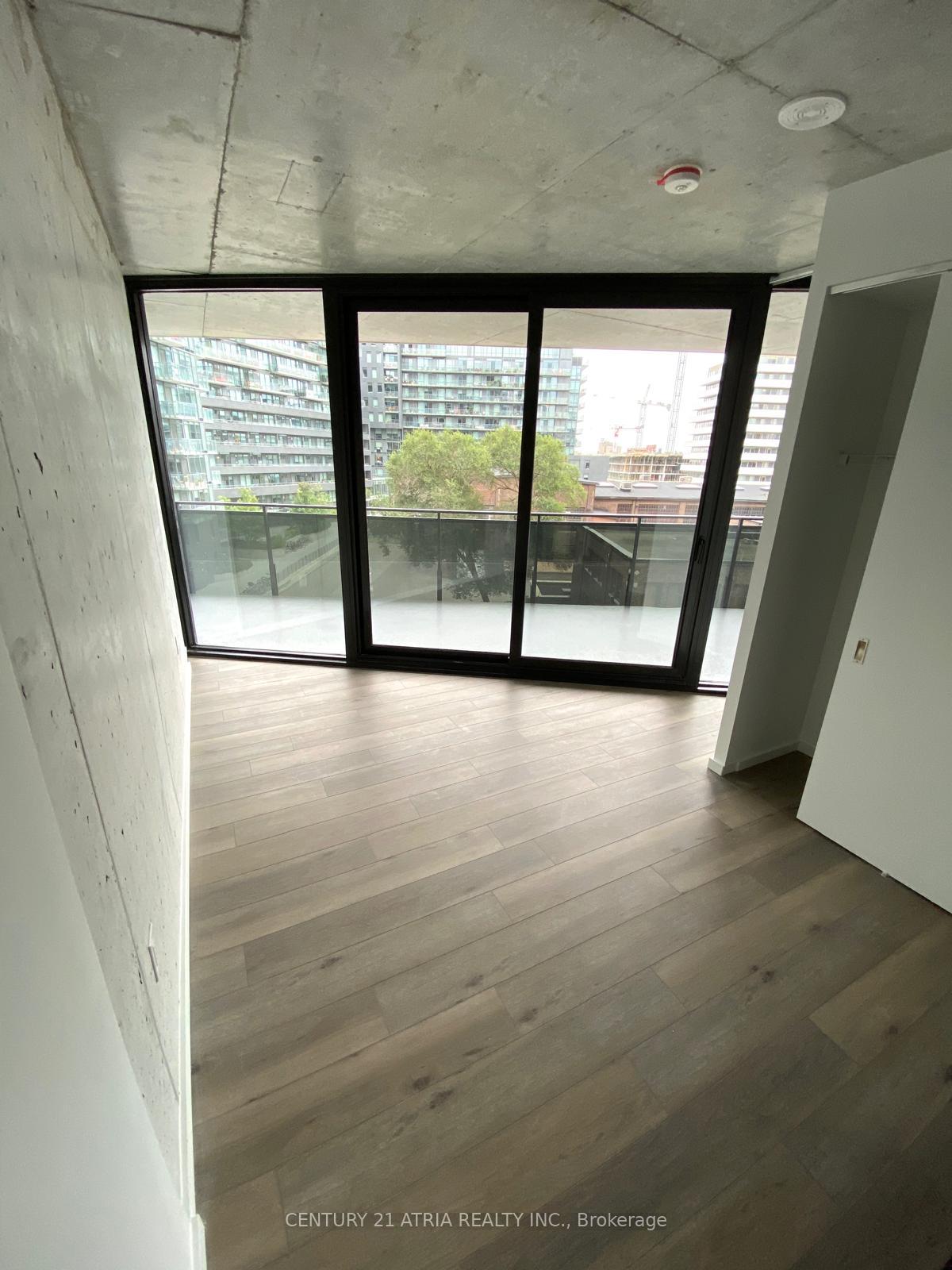 Photo 17 of Unit 404, 21 Lawren Harris Square, Toronto, Waterfront Communities — HOMEH
