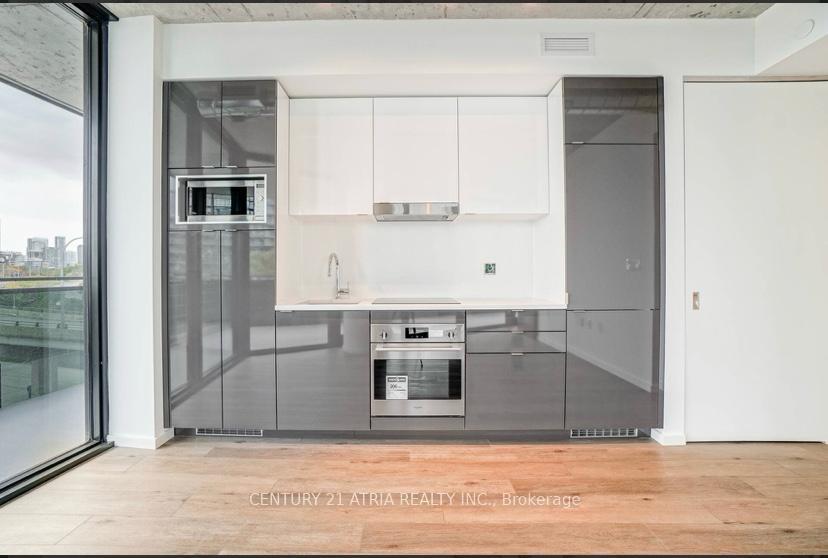 Photo 12 of Unit 404, 21 Lawren Harris Square, Toronto, Waterfront Communities — HOMEH